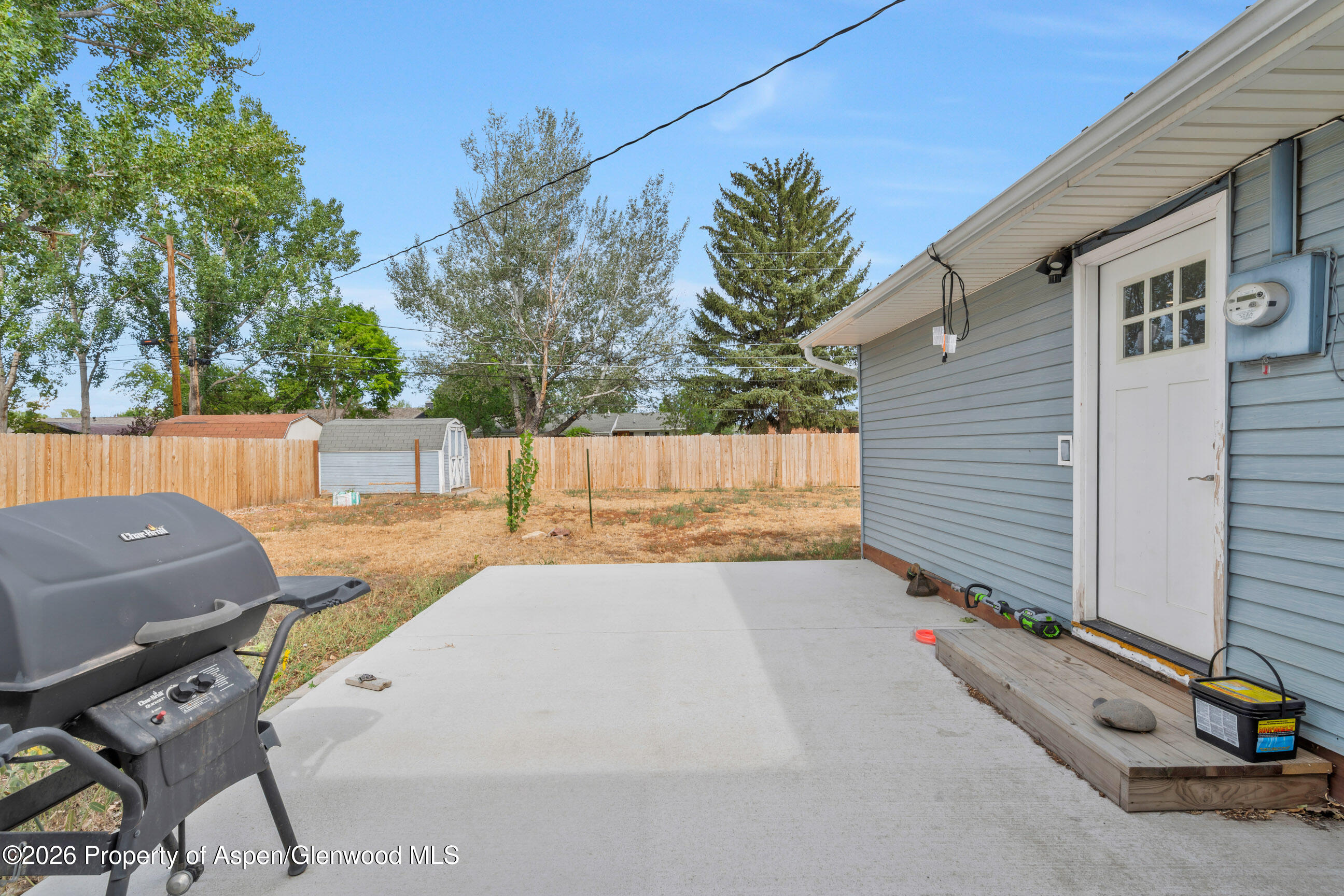 577 Steele Street Property Photo 46