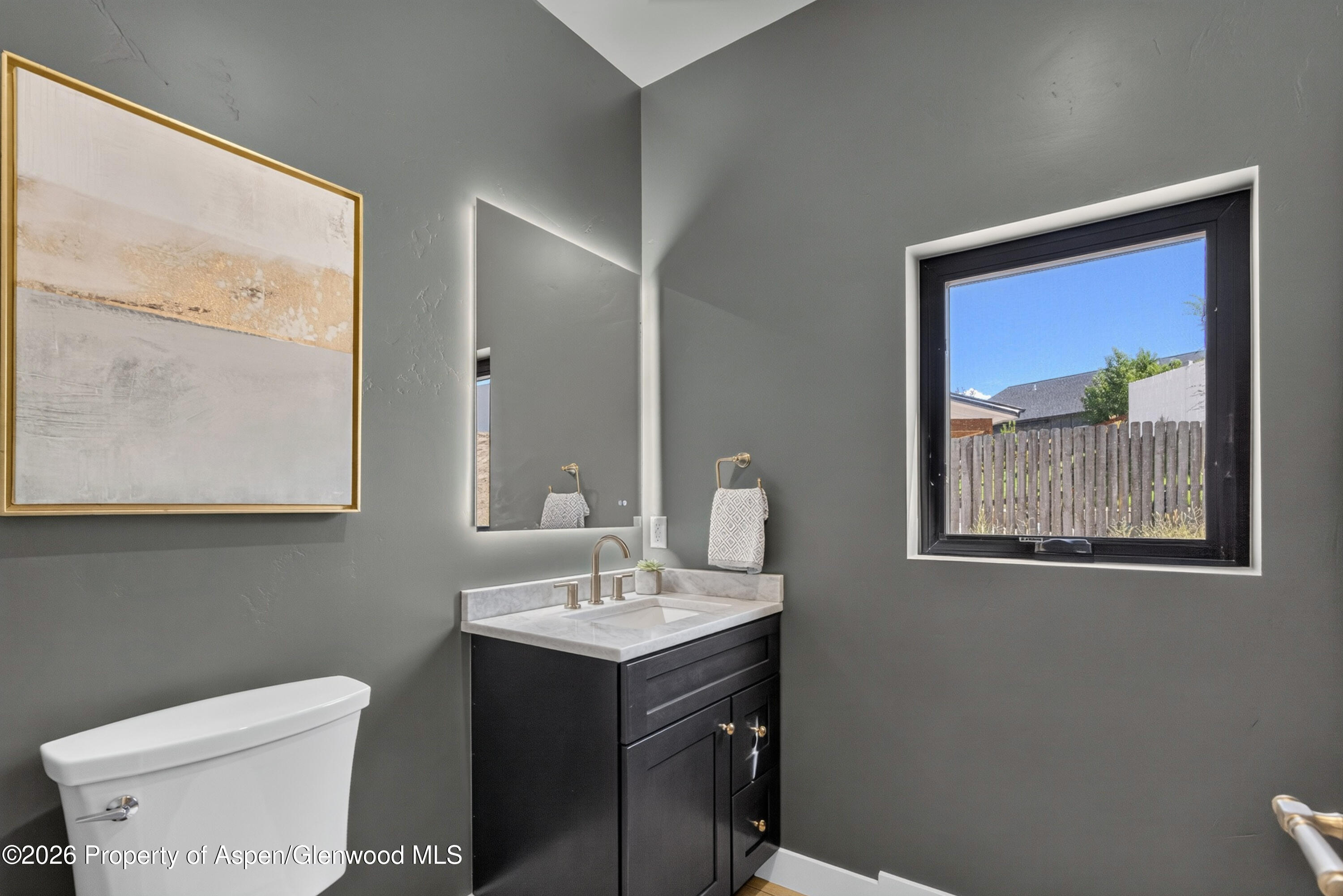 1334 Clover Court Property Photo 6