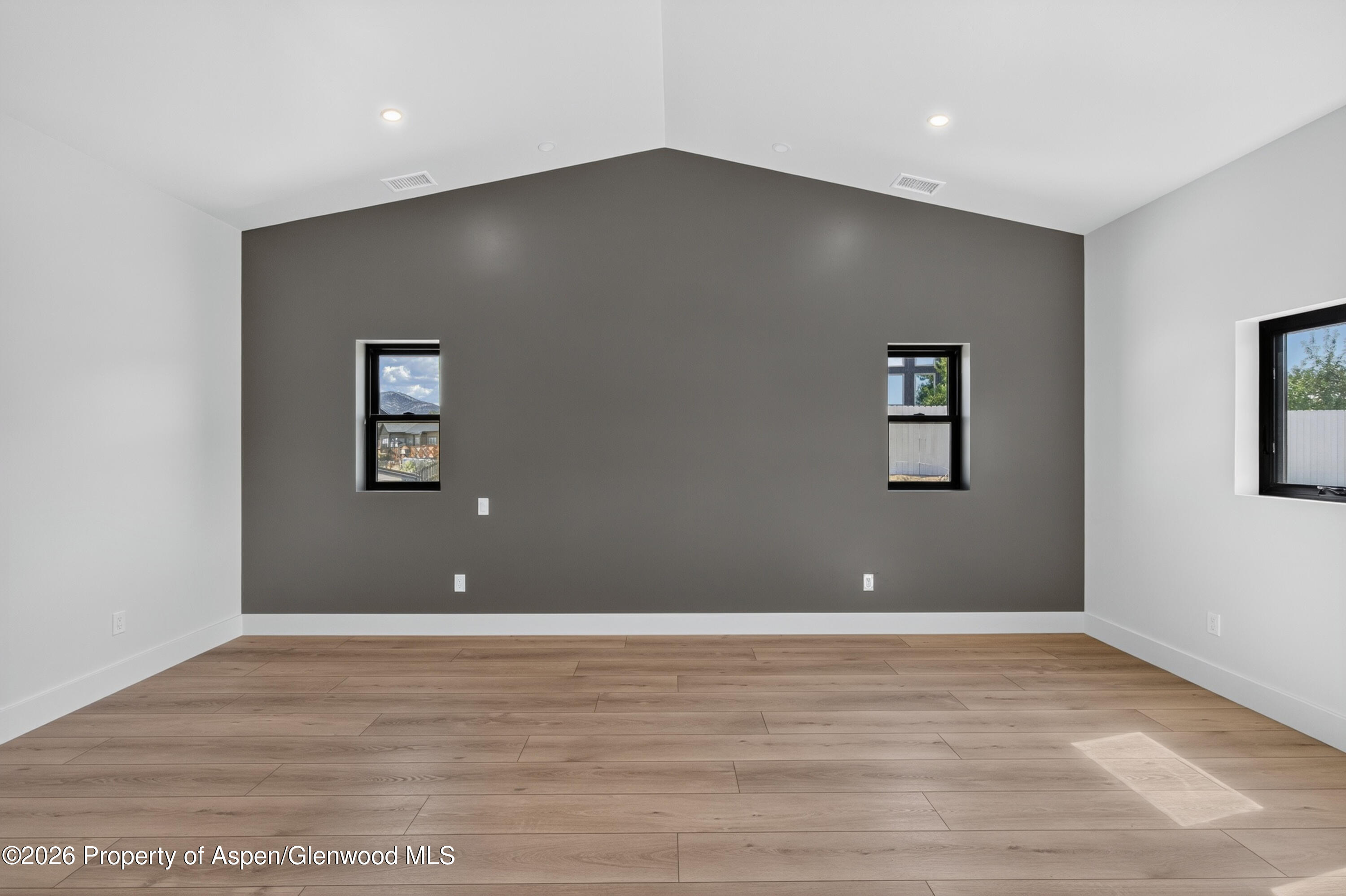 1334 Clover Court Property Photo 23
