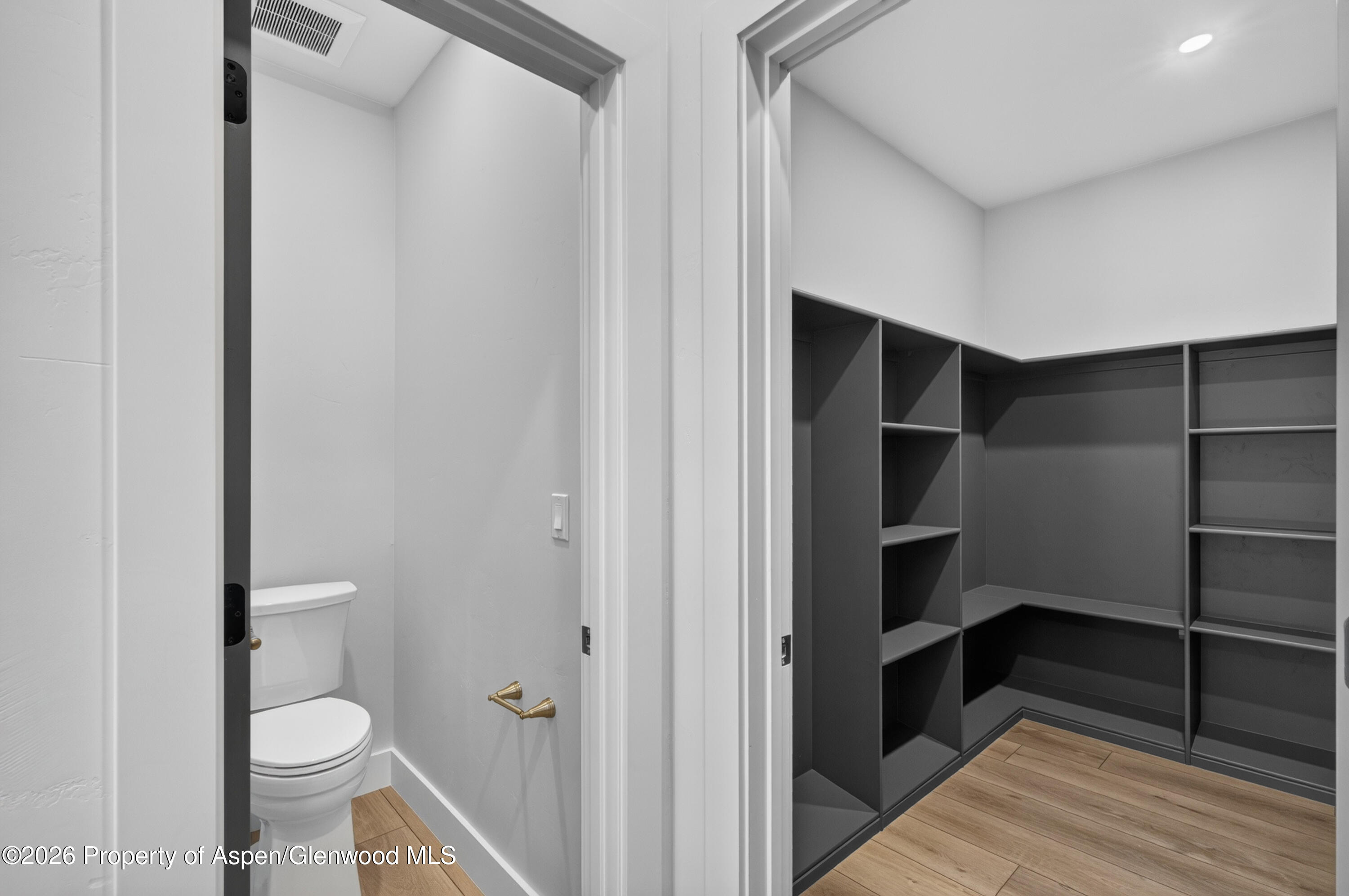 1334 Clover Court Property Photo 28