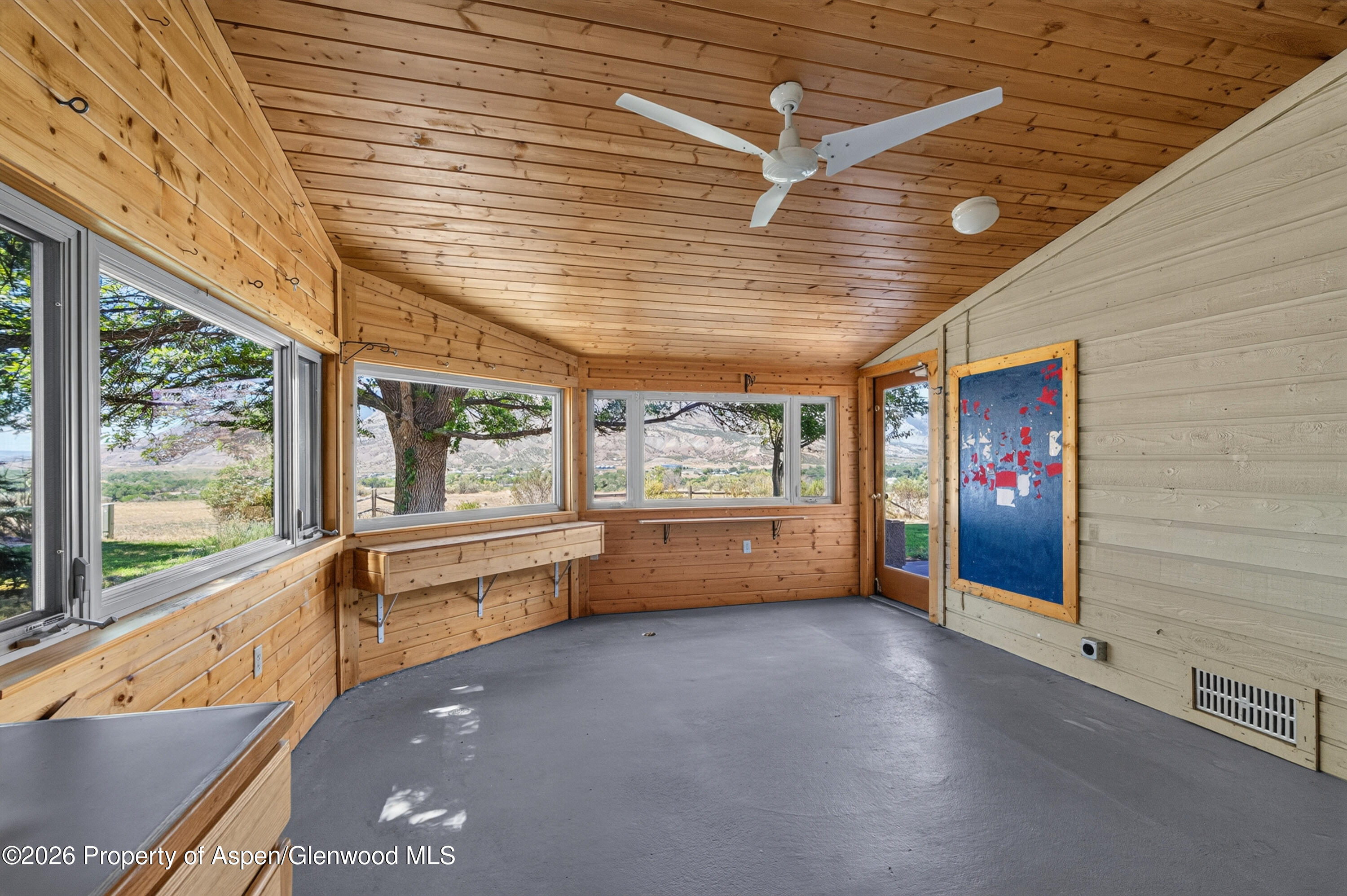 259 Willow Creek Trail Property Photo 17