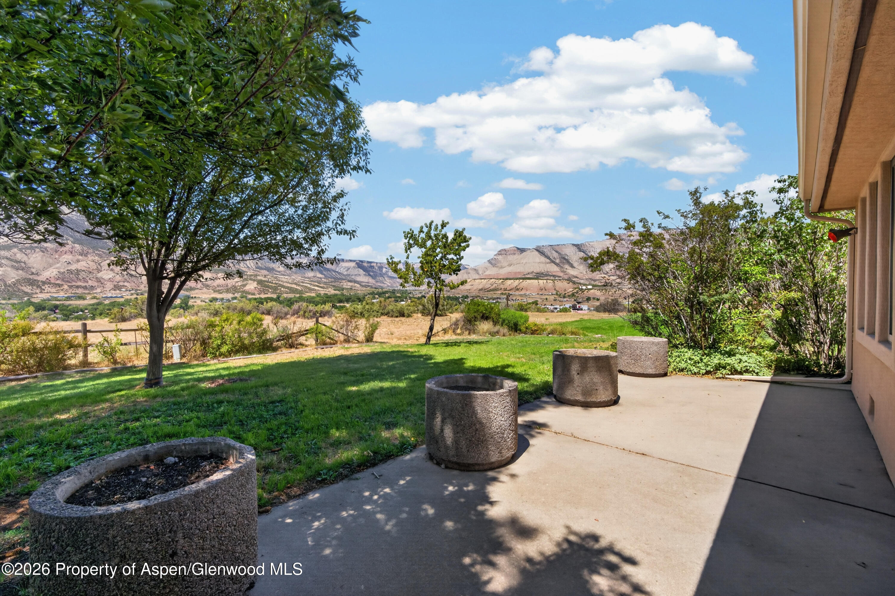 259 Willow Creek Trail Property Photo 32