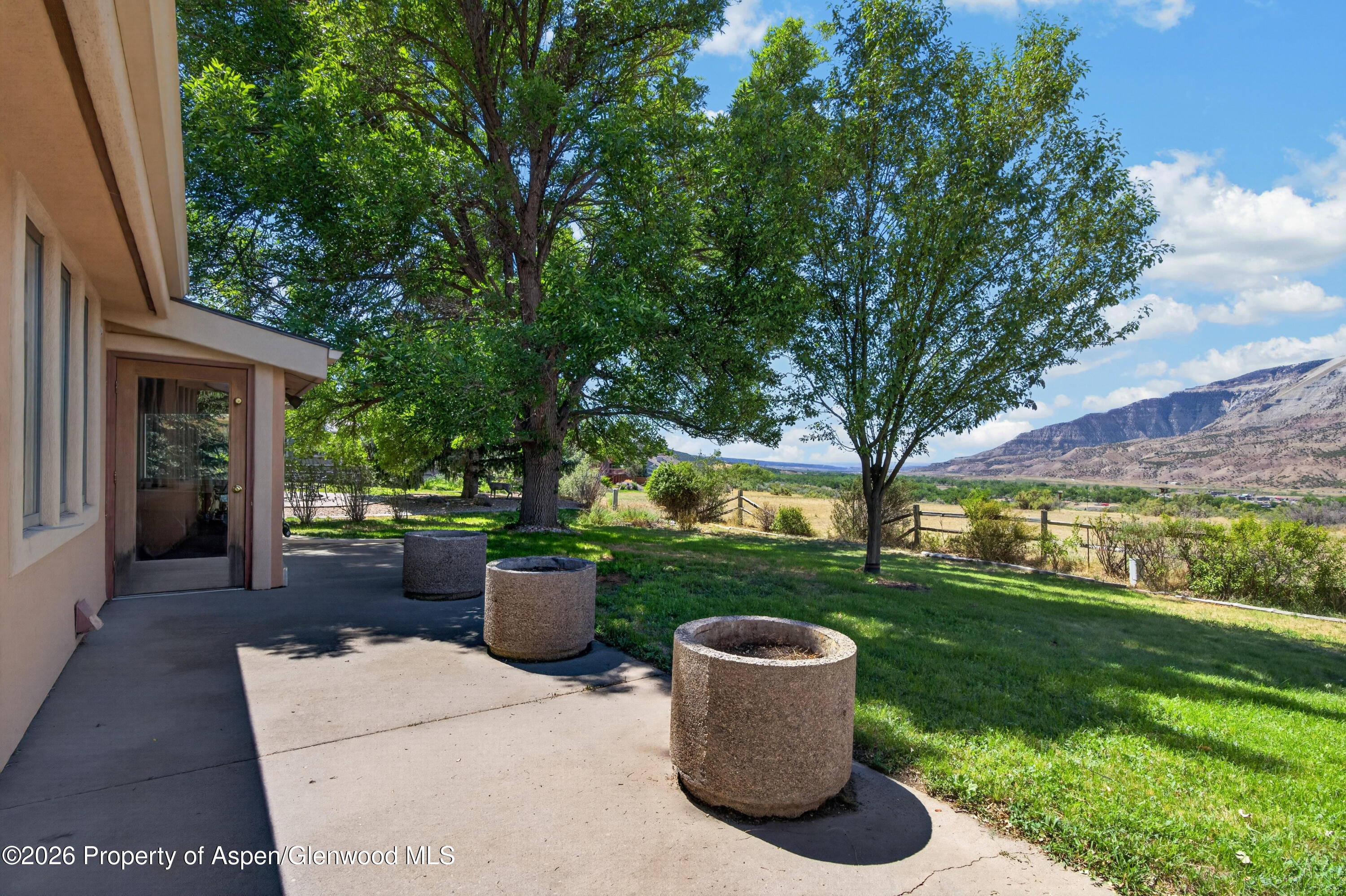 259 Willow Creek Trail Property Photo 33