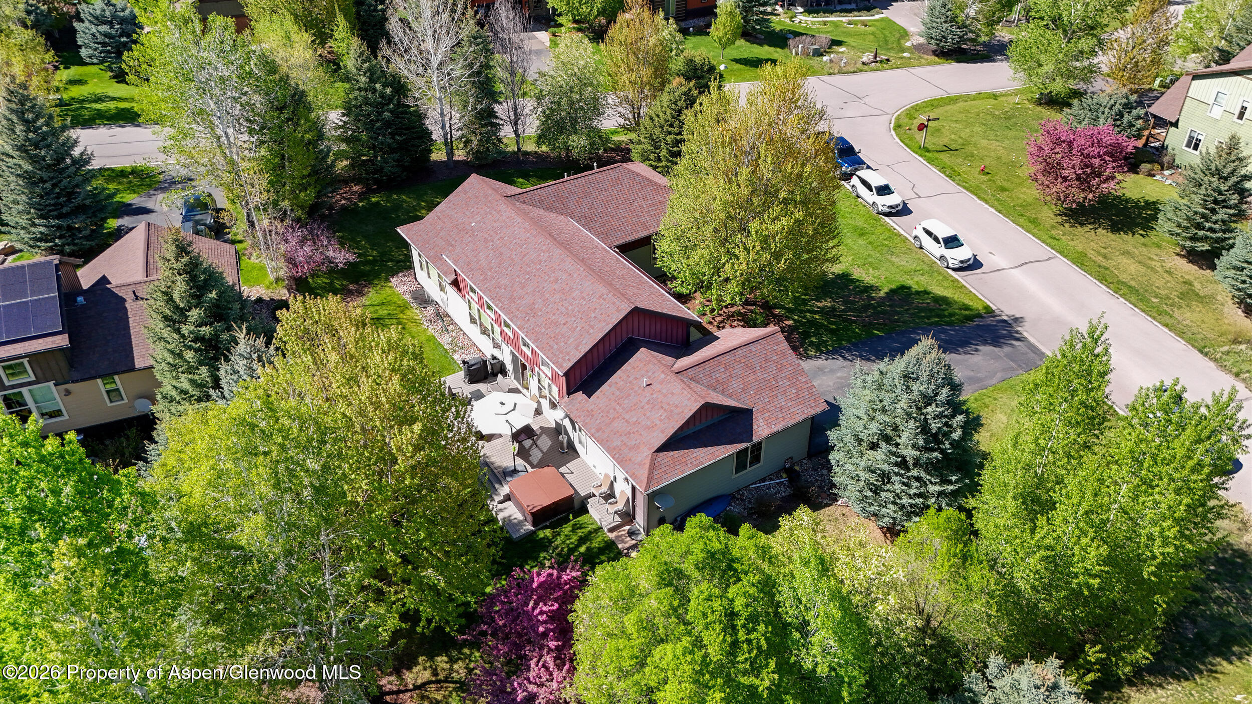 302 Silver Mountain Drive Property Photo 4