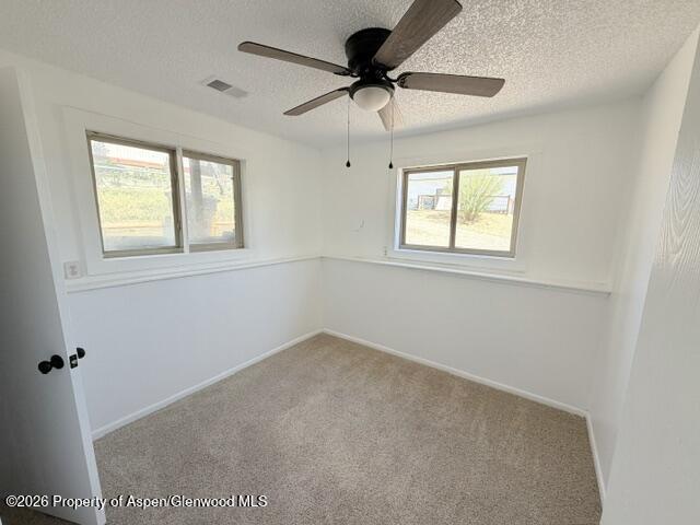 575 7th Avenue W #2 Property Photo 9