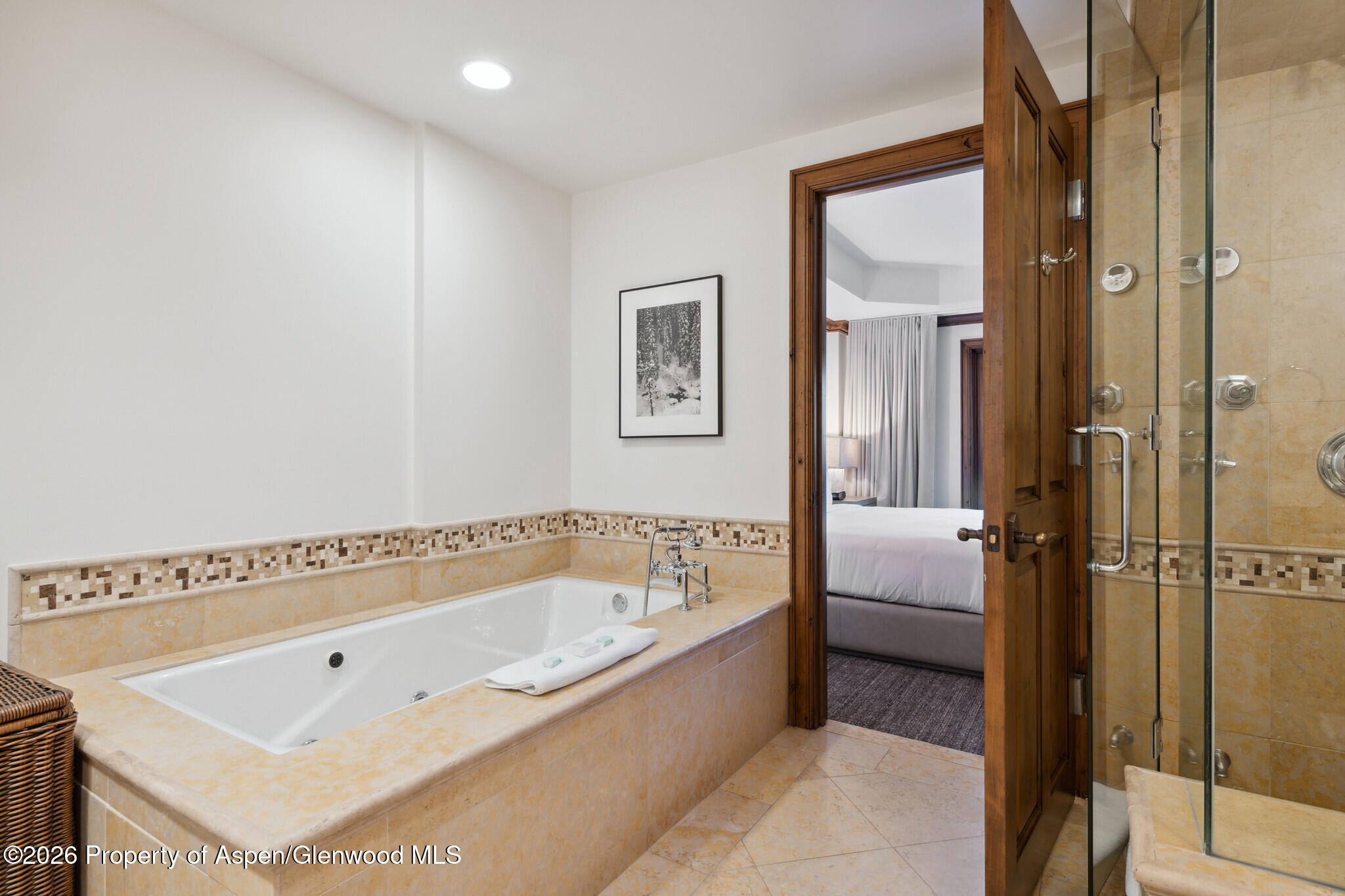 415 E Dean St, Unit 12 Property Photo 16