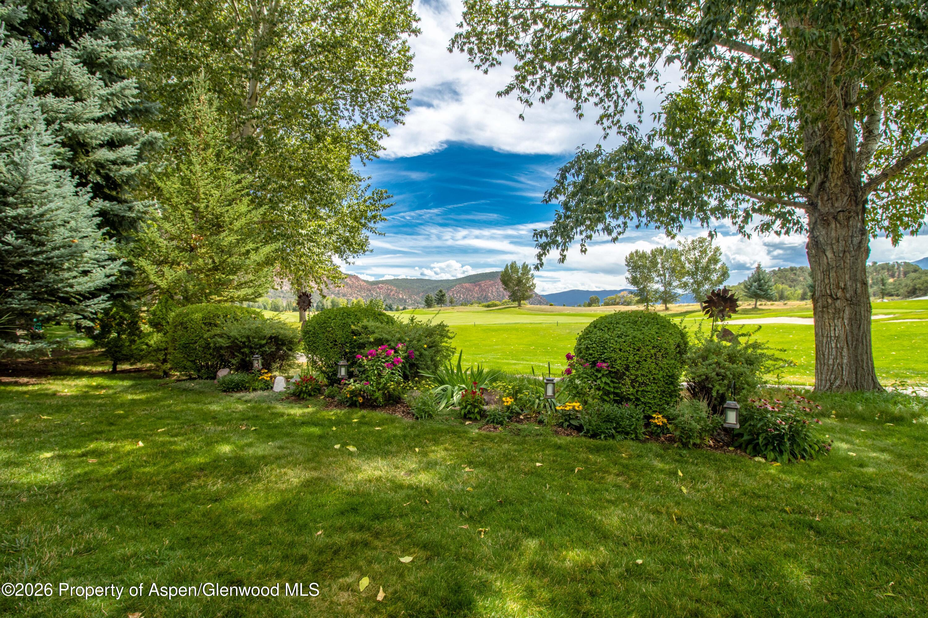 95 Golden Bear Drive Property Photo 10