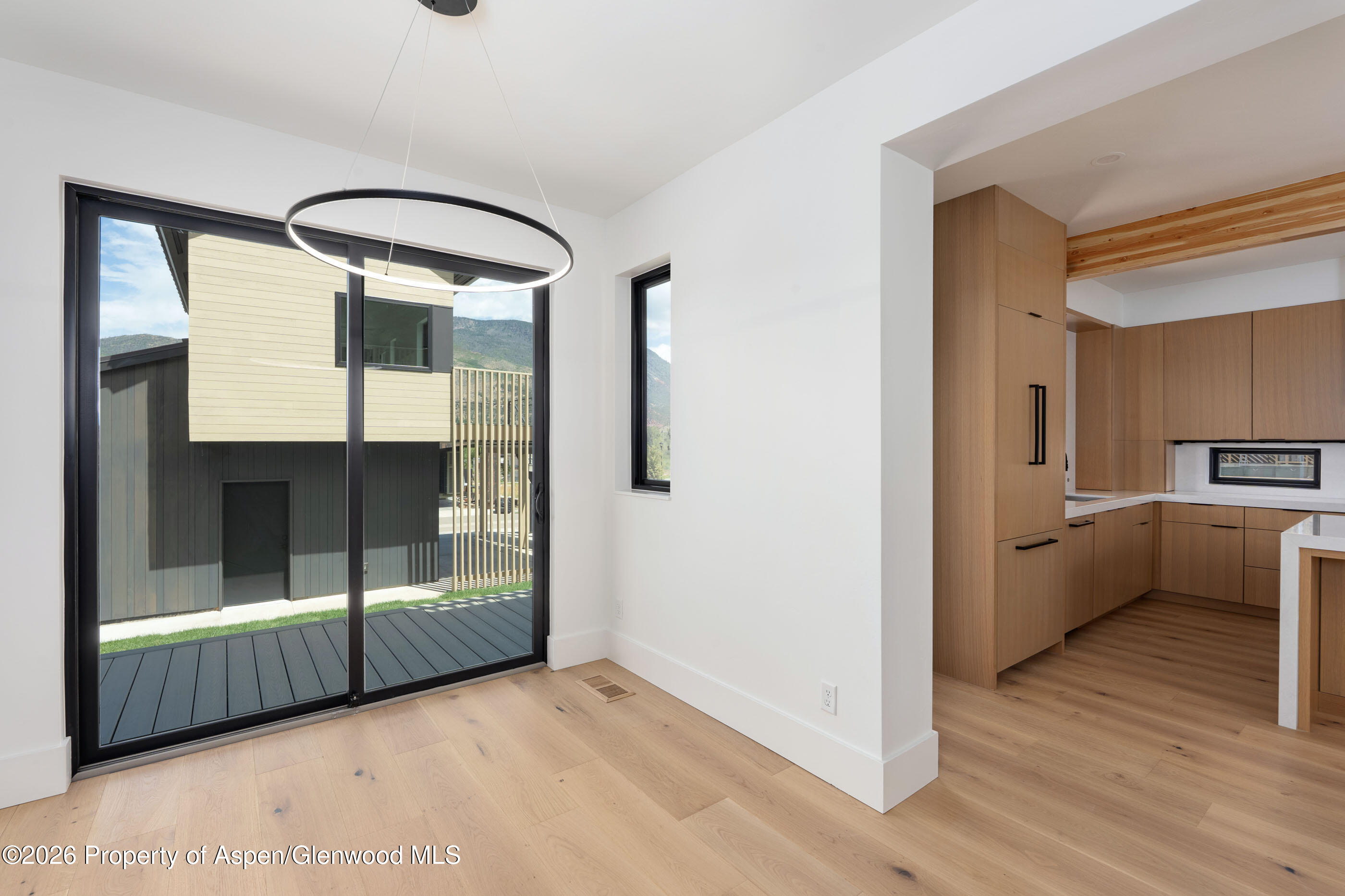 428 Amesbury Drive Property Photo 8