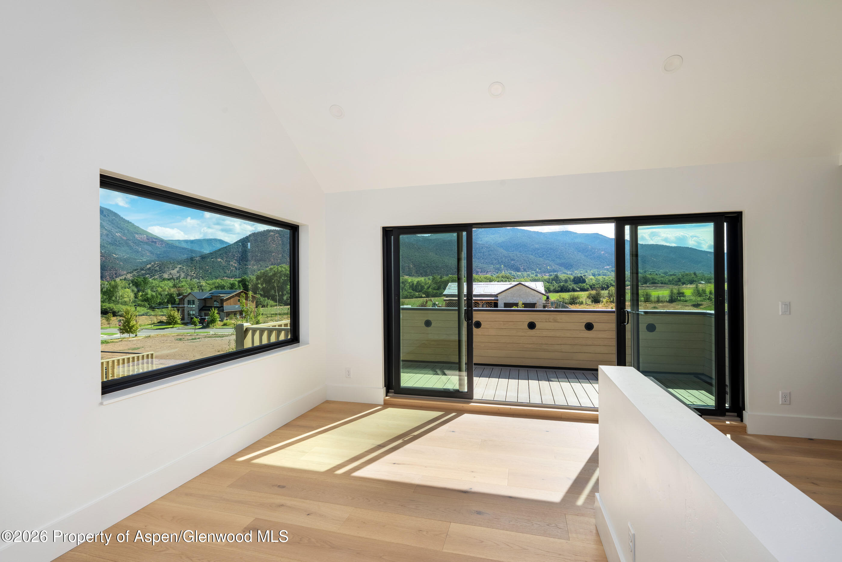 428 Amesbury Drive Property Photo 13