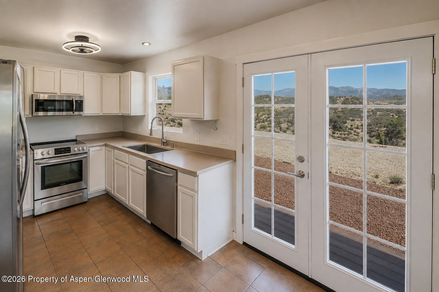 520 Rio Seco Property Photo 8