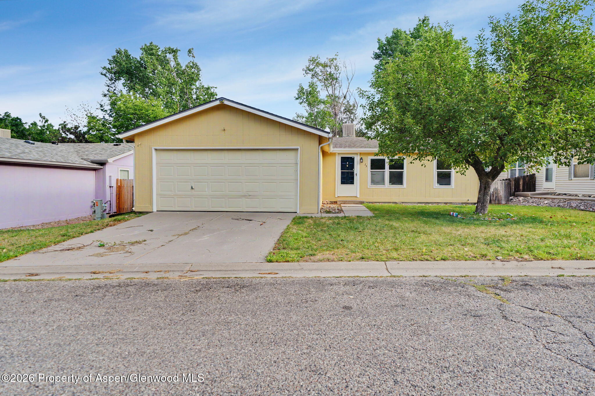 23 E Bonanza Place Property Photo 1
