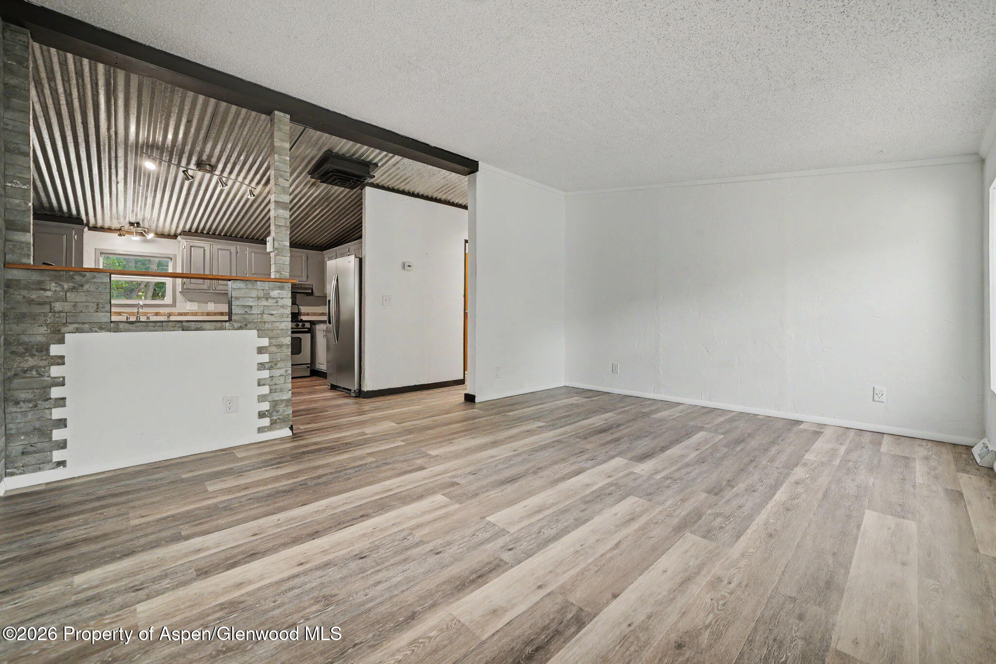 23 E Bonanza Place Property Photo 5