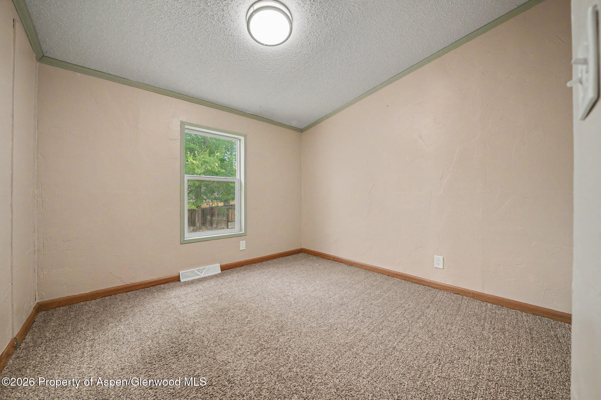 23 E Bonanza Place Property Photo 14