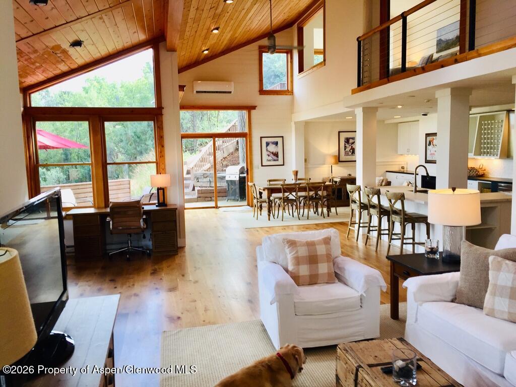 19 Mule Deer Run Property Photo 4
