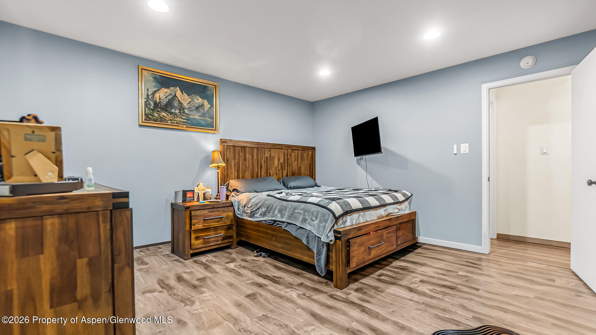 1266 Crest Drive Property Photo 11