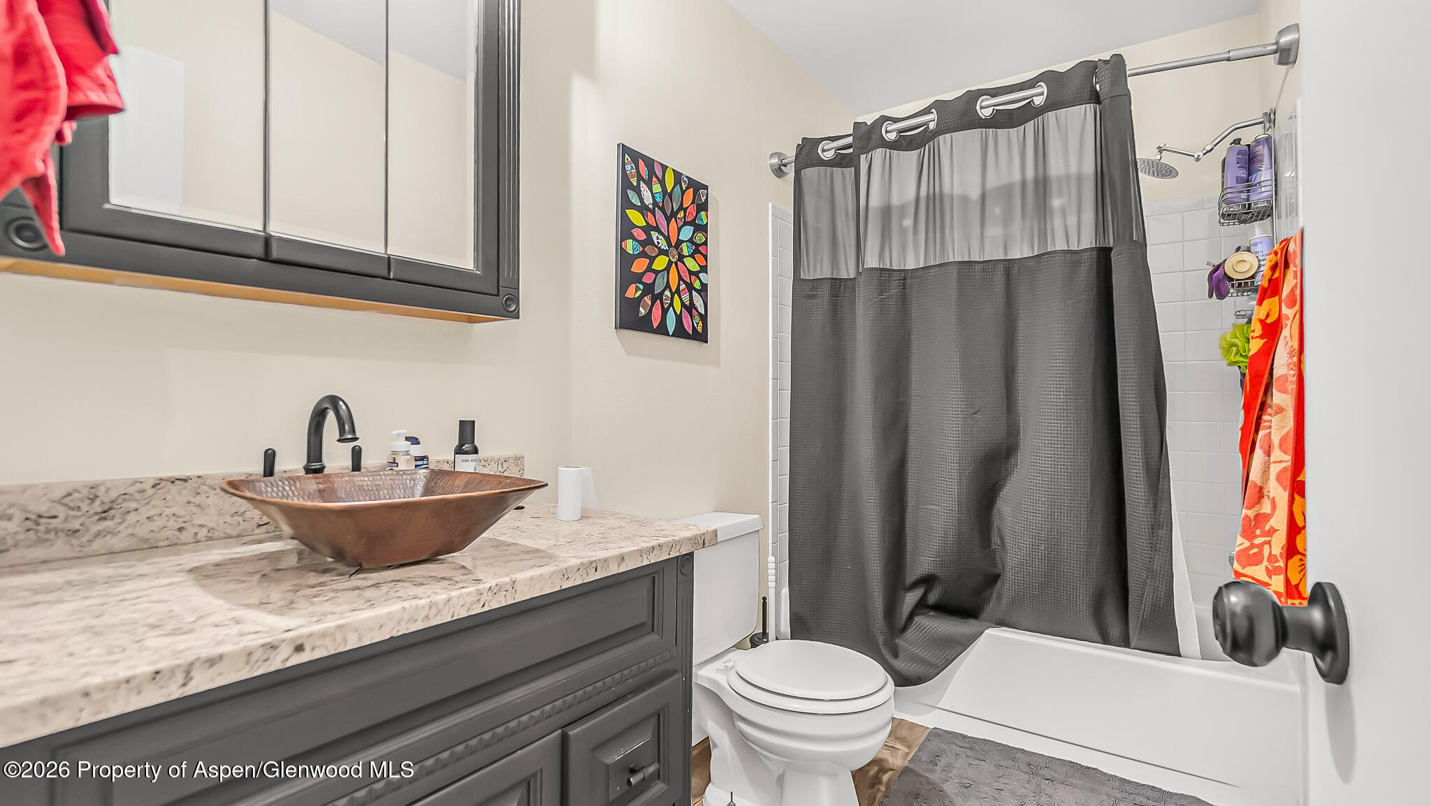 1266 Crest Drive Property Photo 17