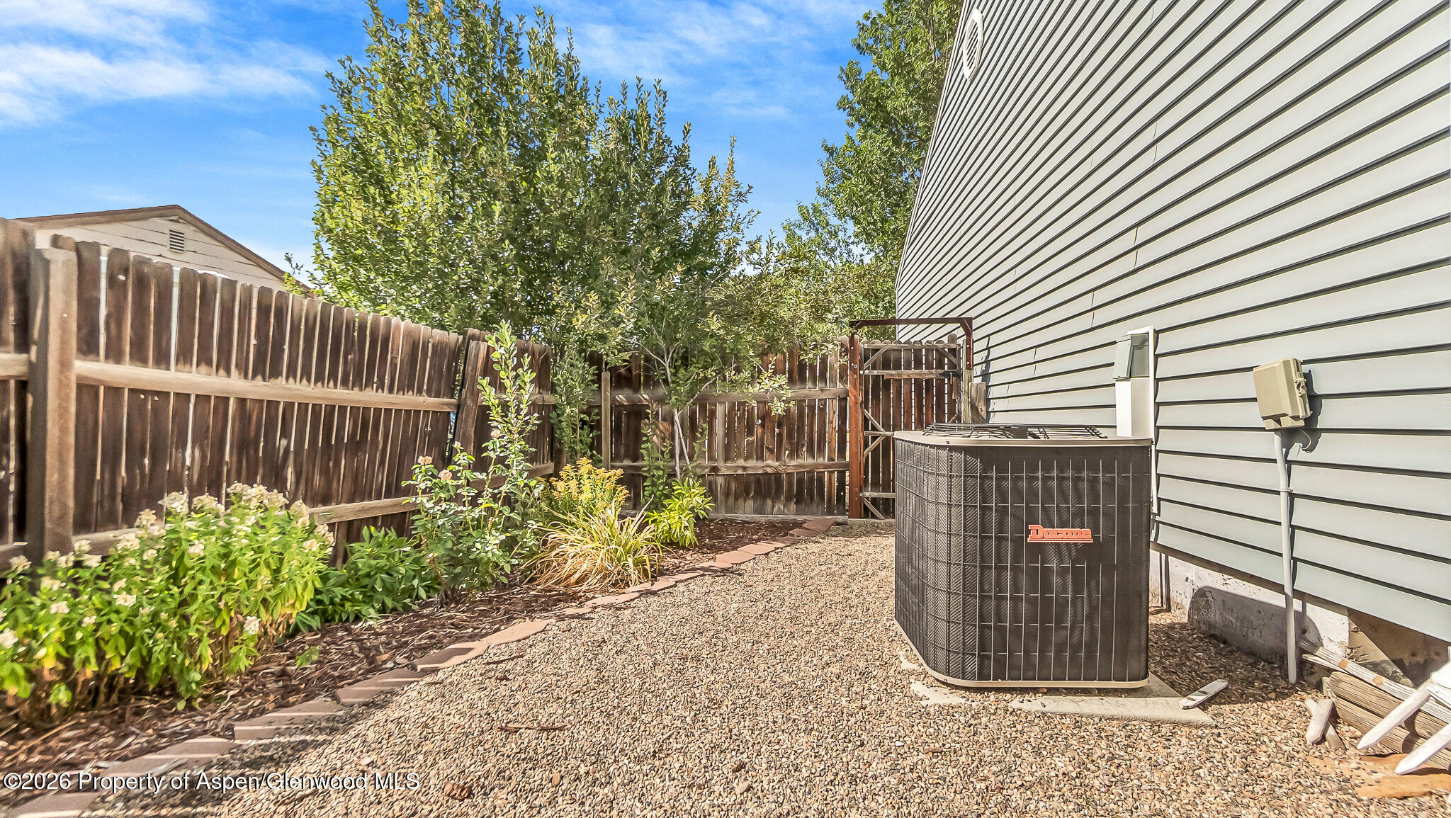 1266 Crest Drive Property Photo 31