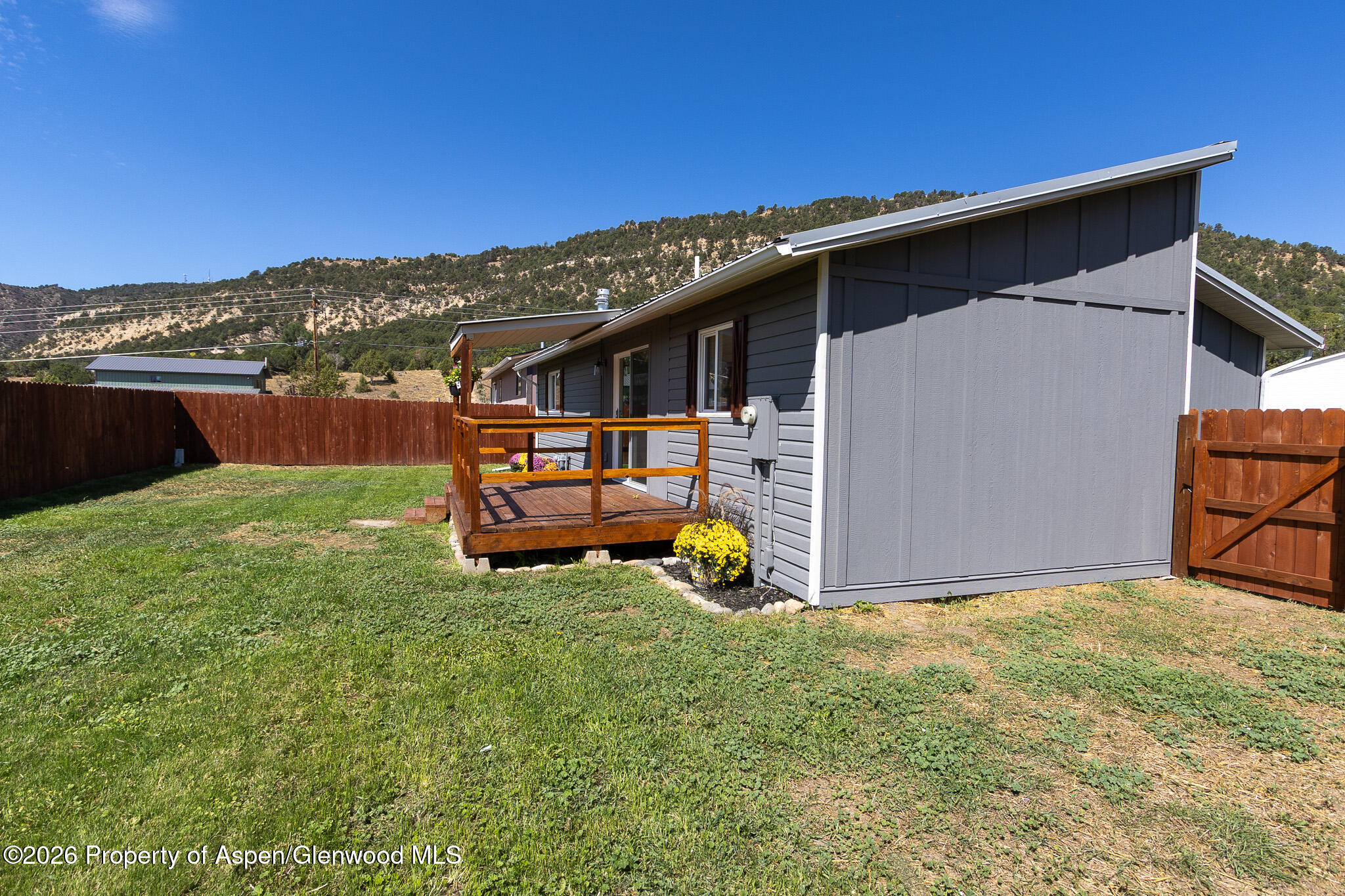 570 Larry Lane Property Photo 29