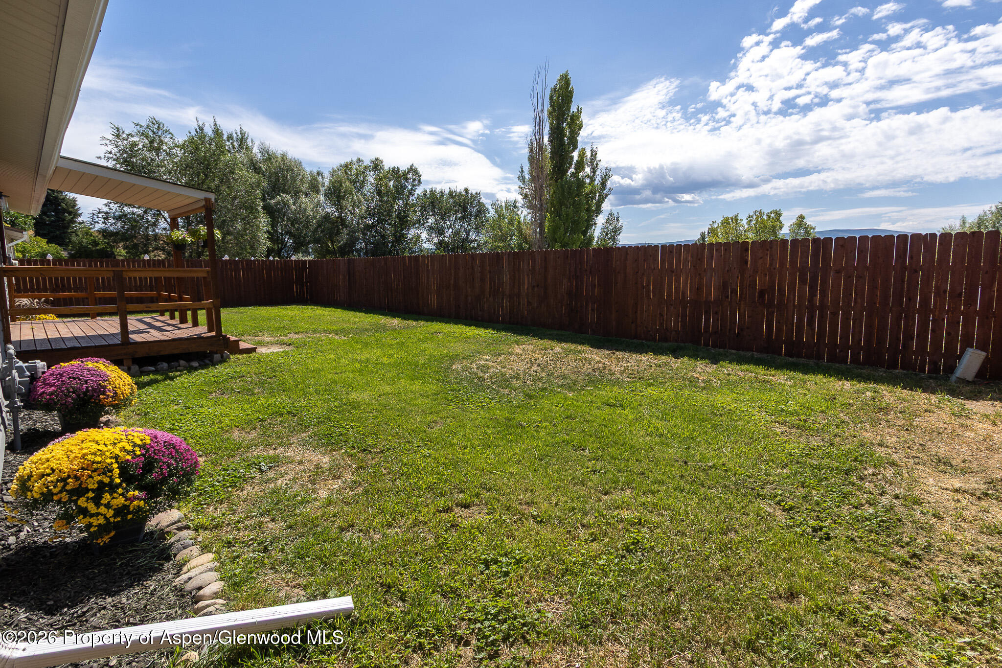 570 Larry Lane Property Photo 34