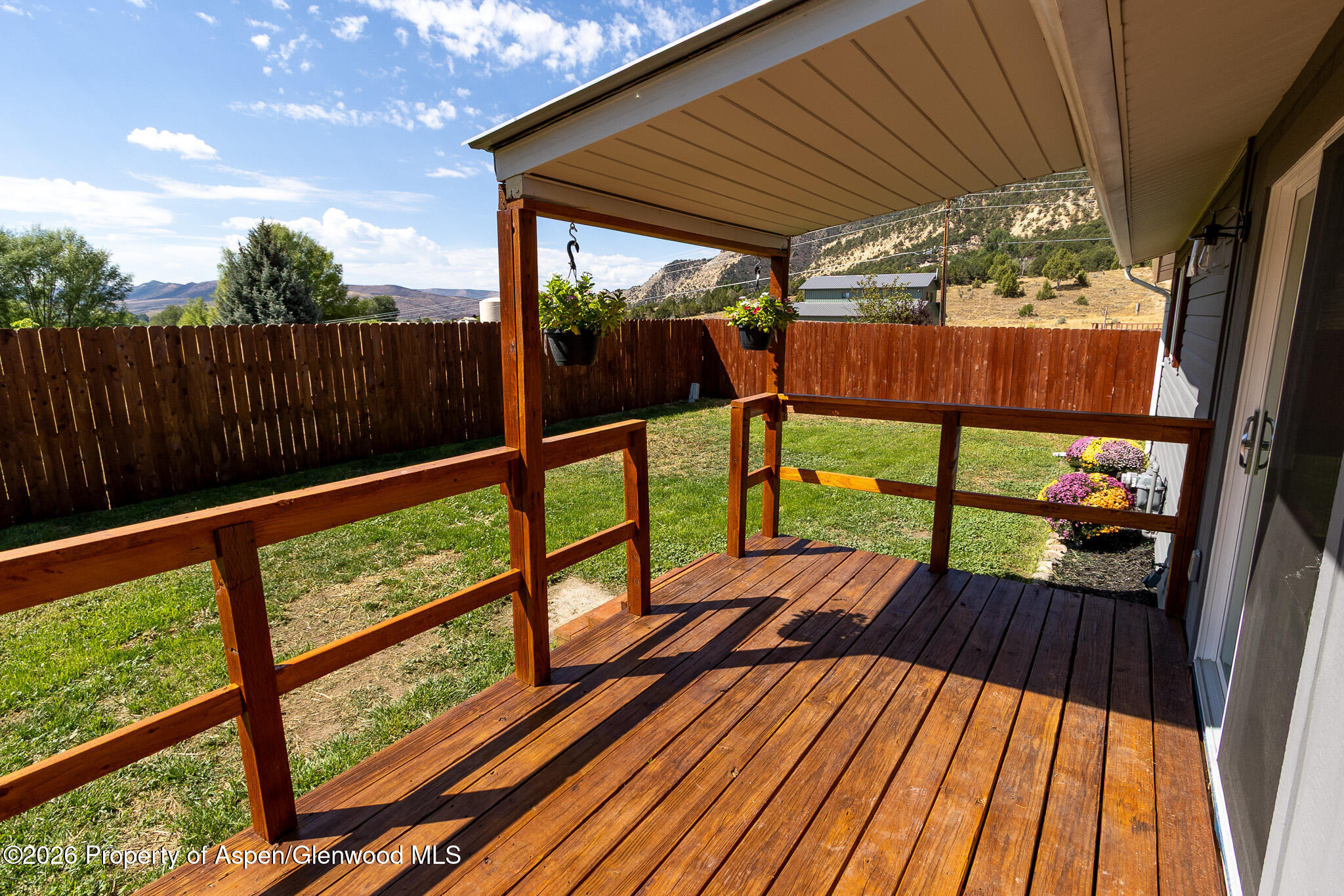 570 Larry Lane Property Photo 36