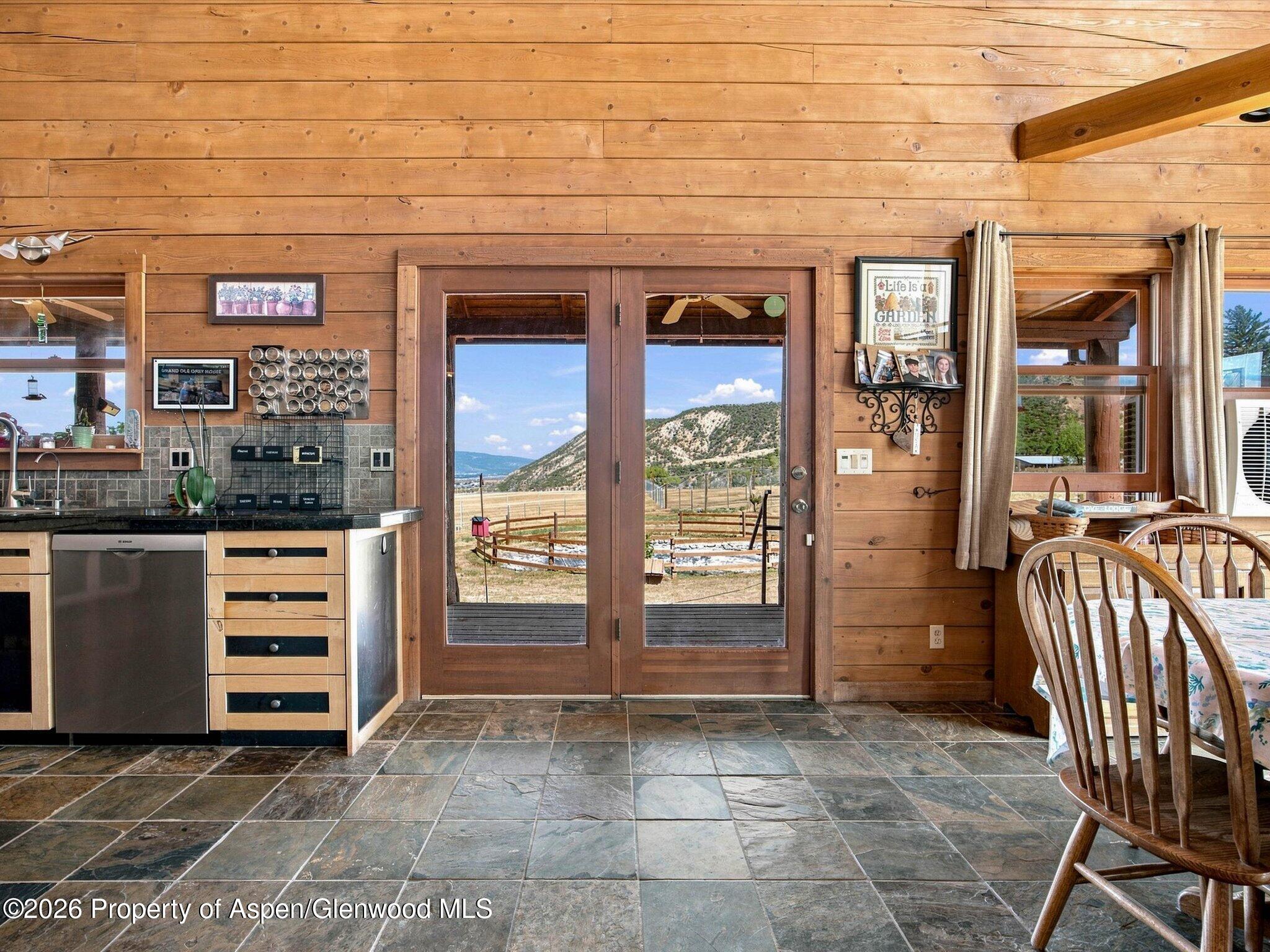 2103 County Road 321 Property Photo 18