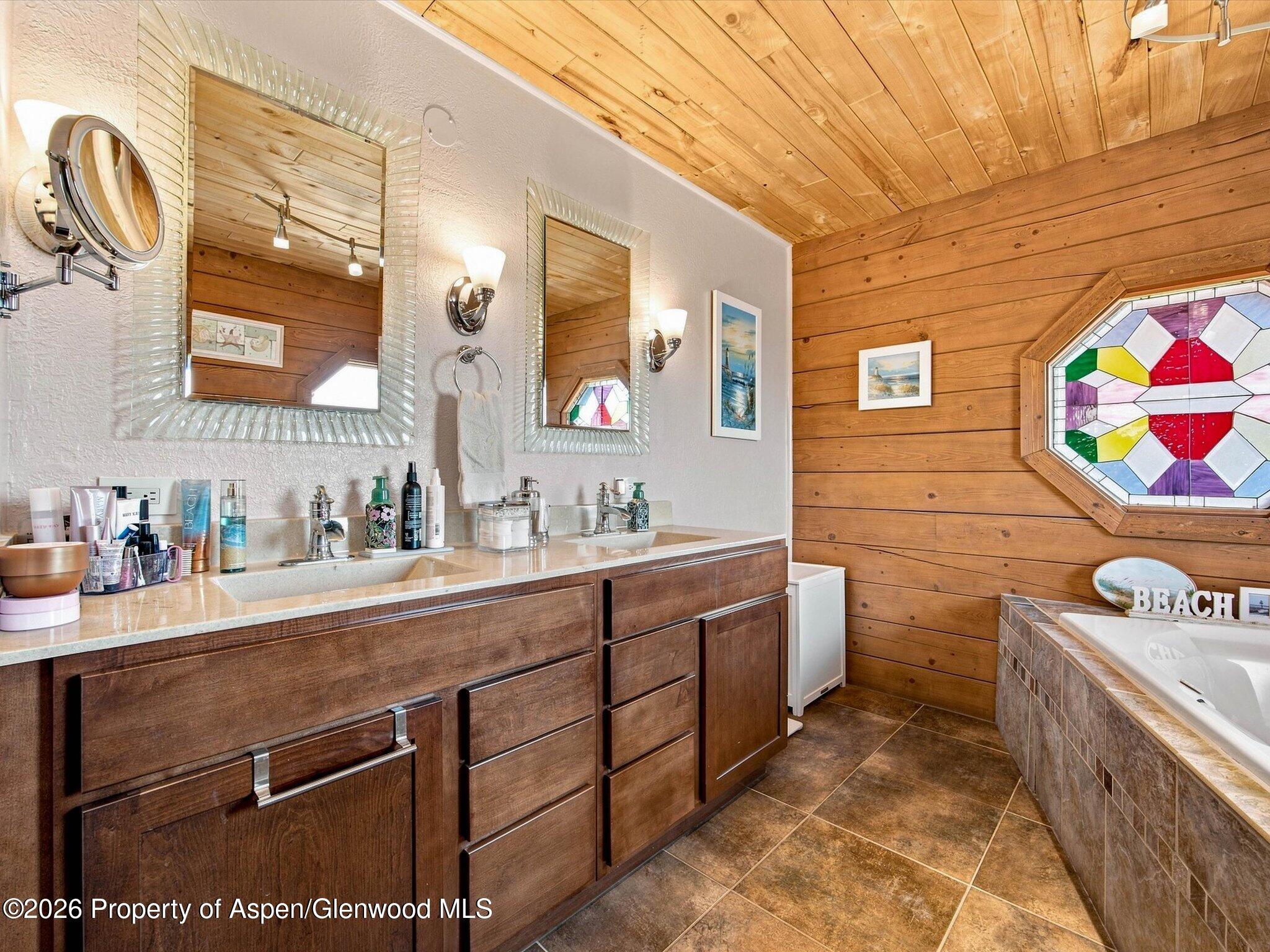 2103 County Road 321 Property Photo 25