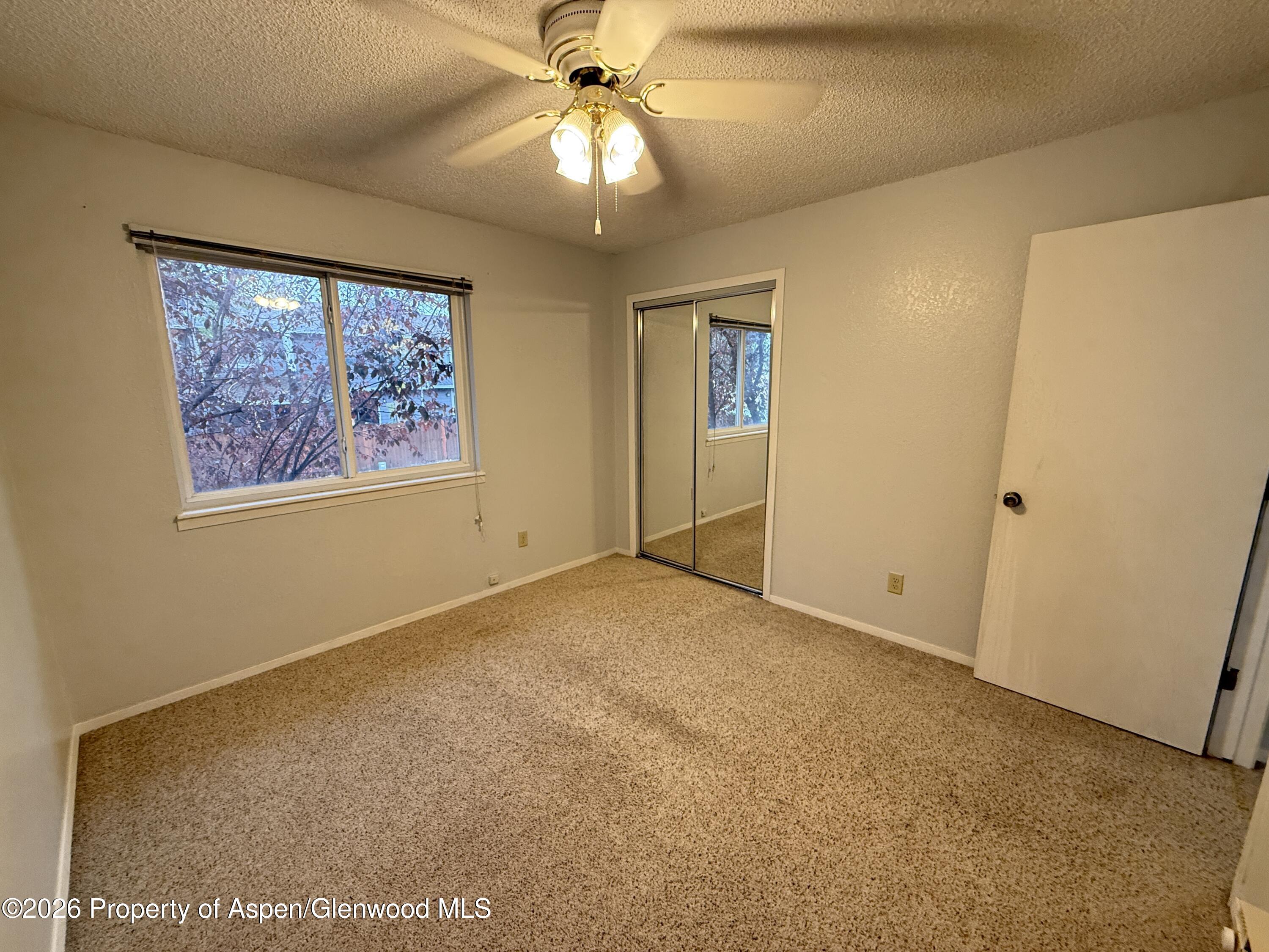 1012 E 7th Street Property Photo 10
