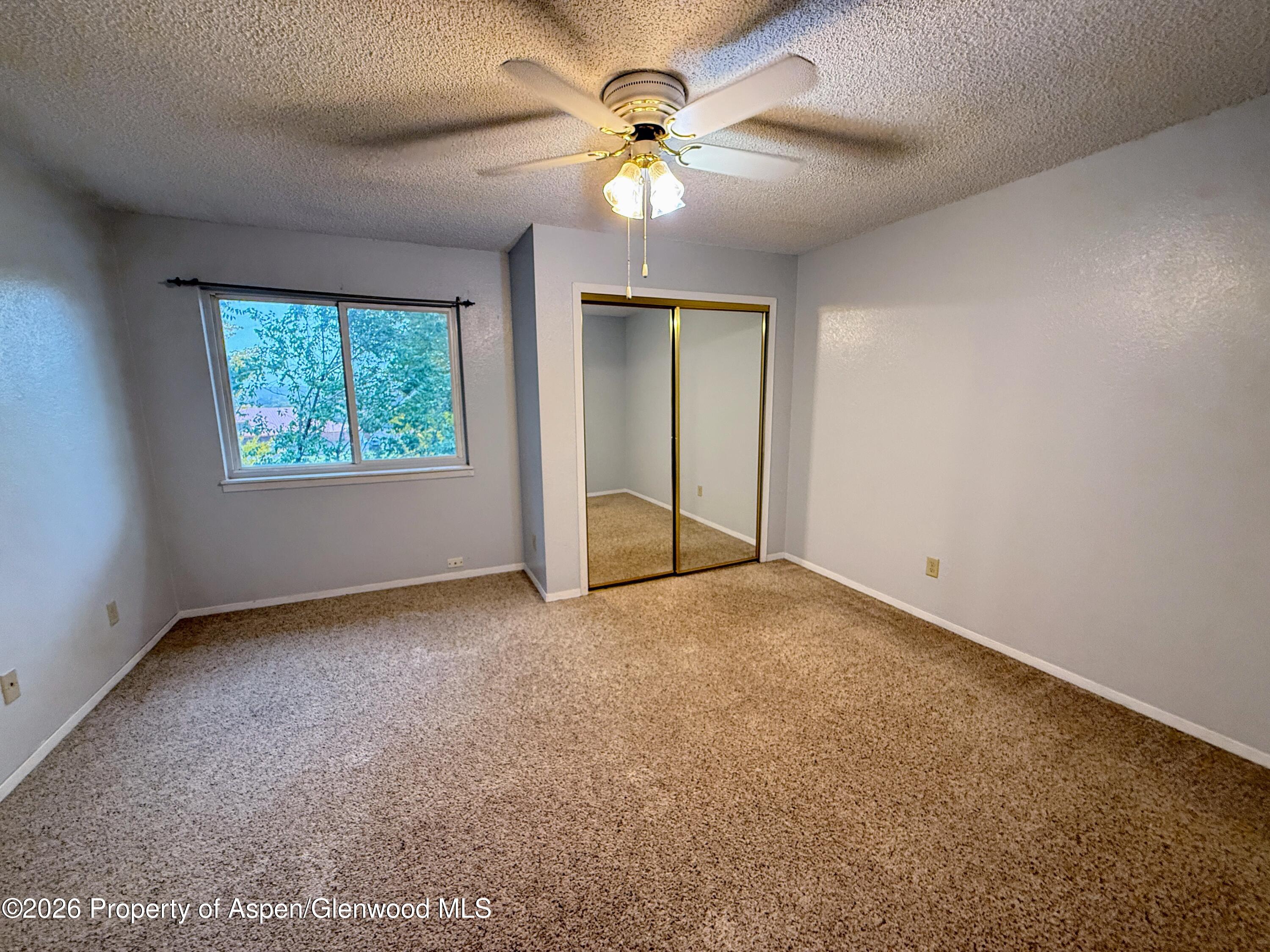1012 E 7th Street Property Photo 11