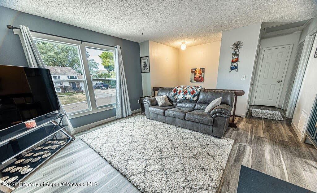 821 Exmoor Road Property Photo 13