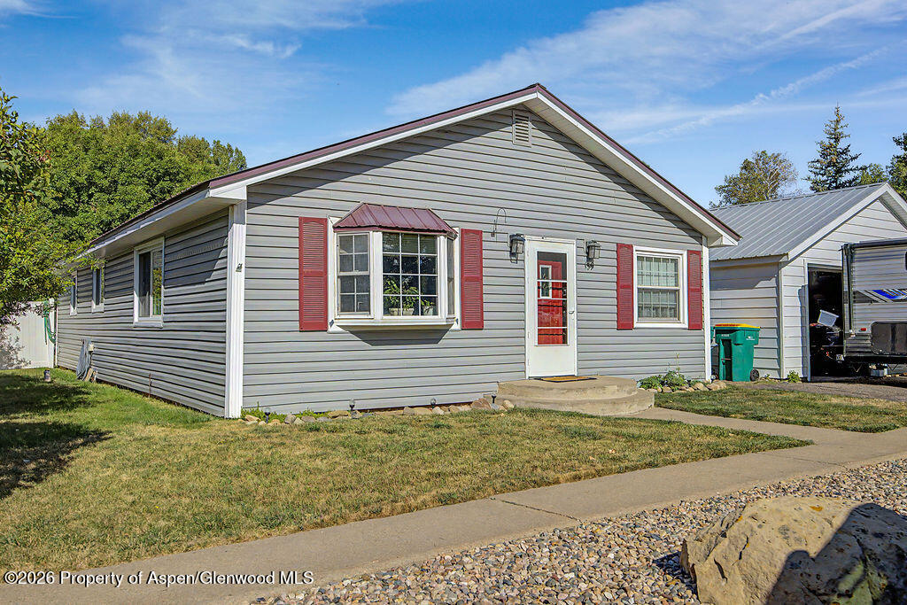 139 S 4th Street Property Photo 2