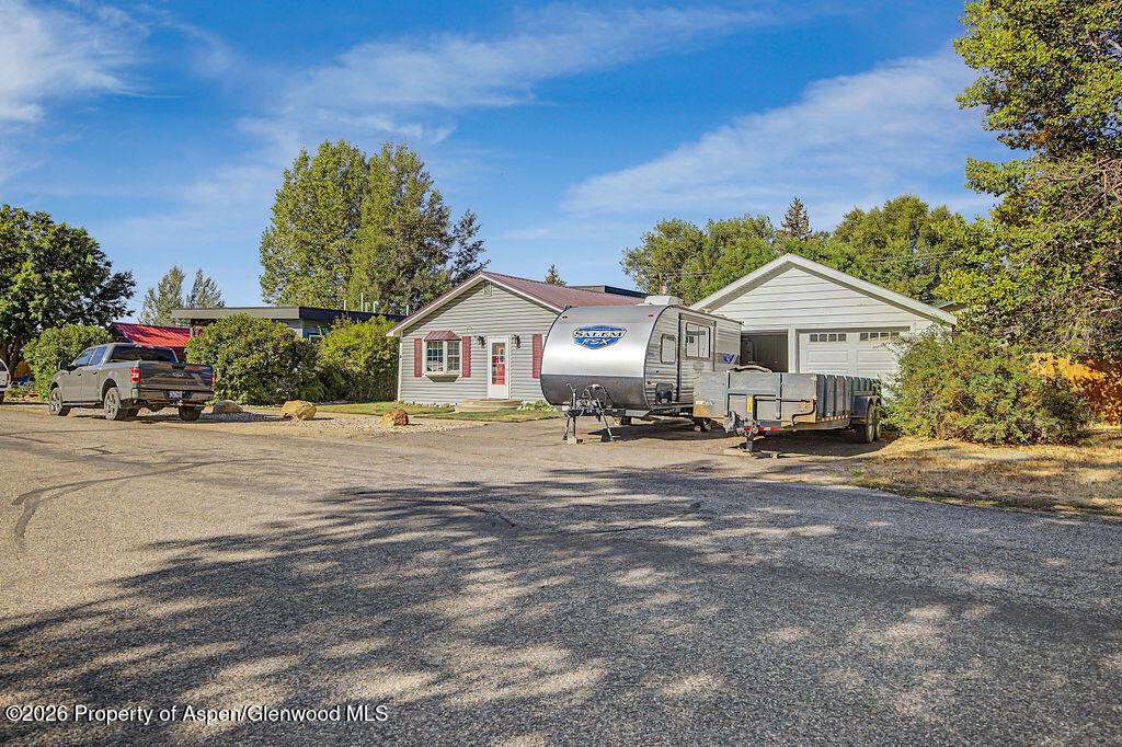 139 S 4th Street Property Photo 3