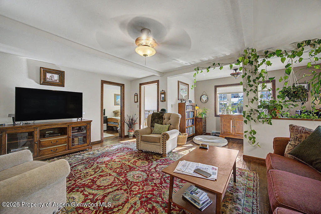 139 S 4th Street Property Photo 5