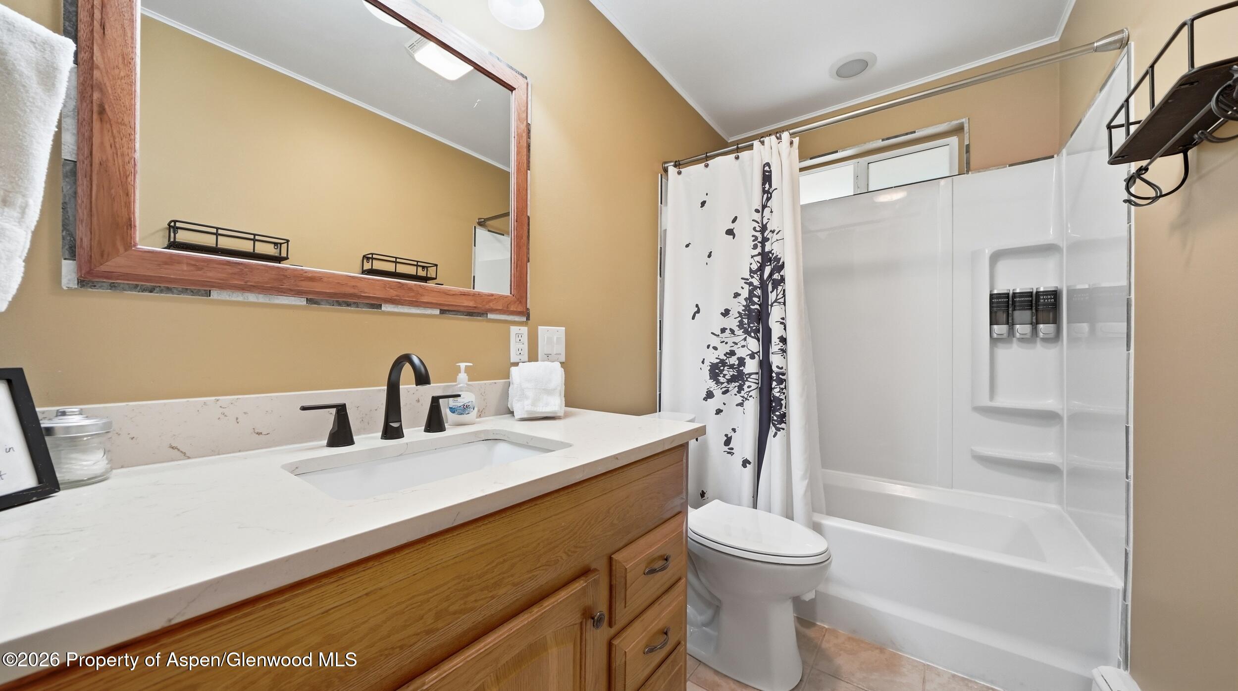 80 Maroon Pl Property Photo 19
