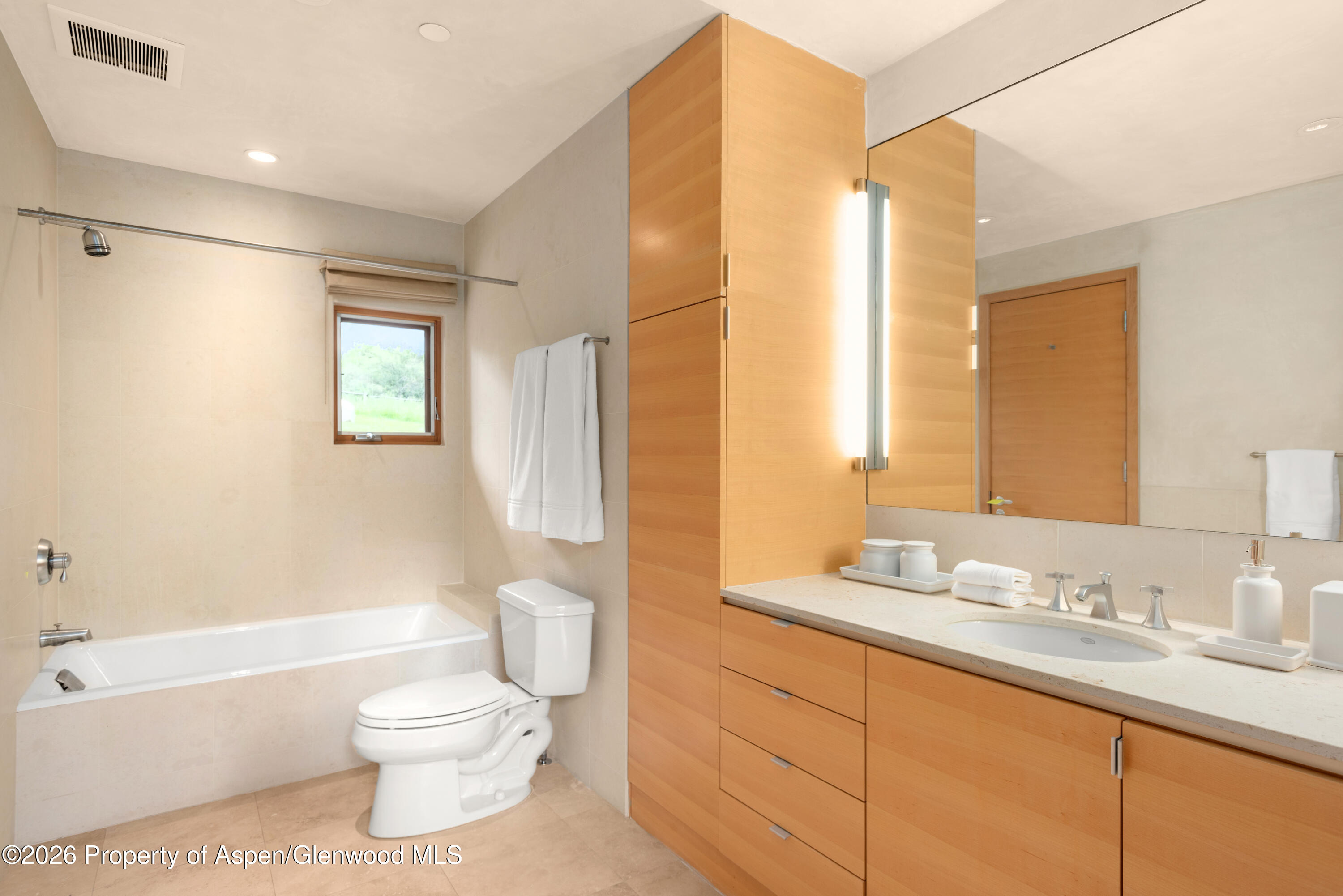 700 Nell Erickson Road Property Photo 14