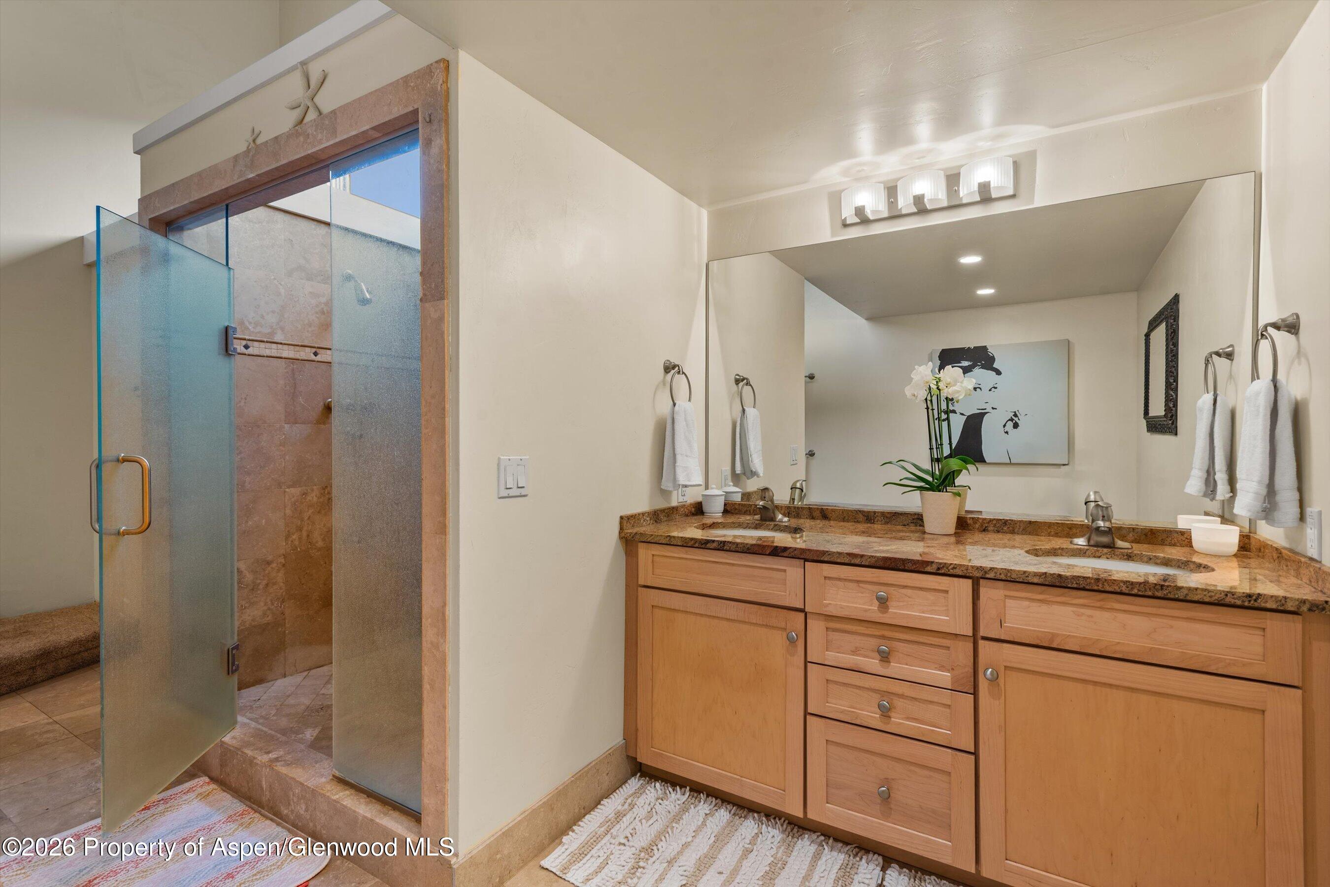 33 Mountain Court Property Photo 17