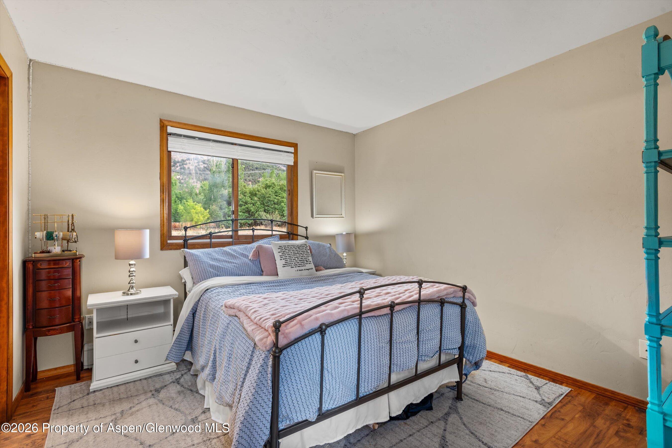 33 Mountain Court Property Photo 18