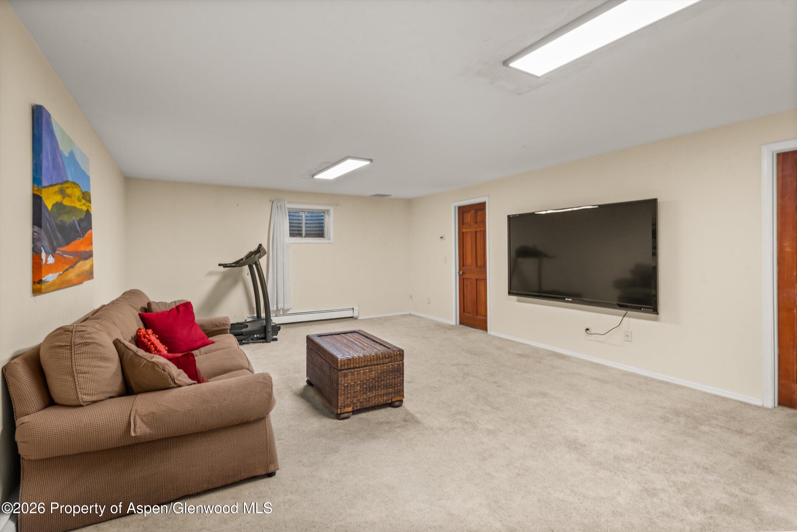 33 Mountain Court Property Photo 25