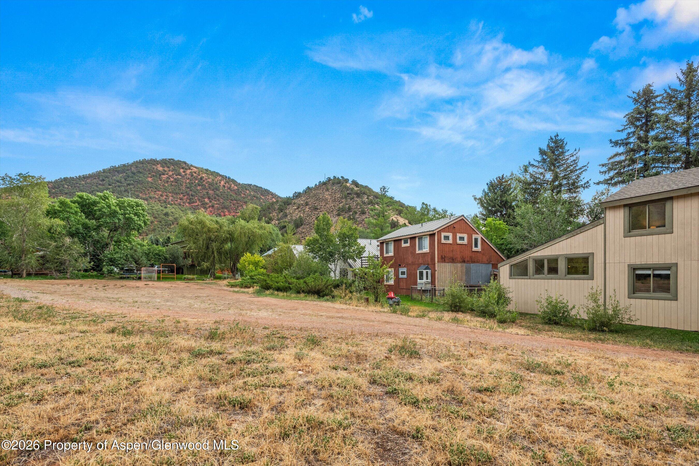 33 Mountain Court Property Photo 29