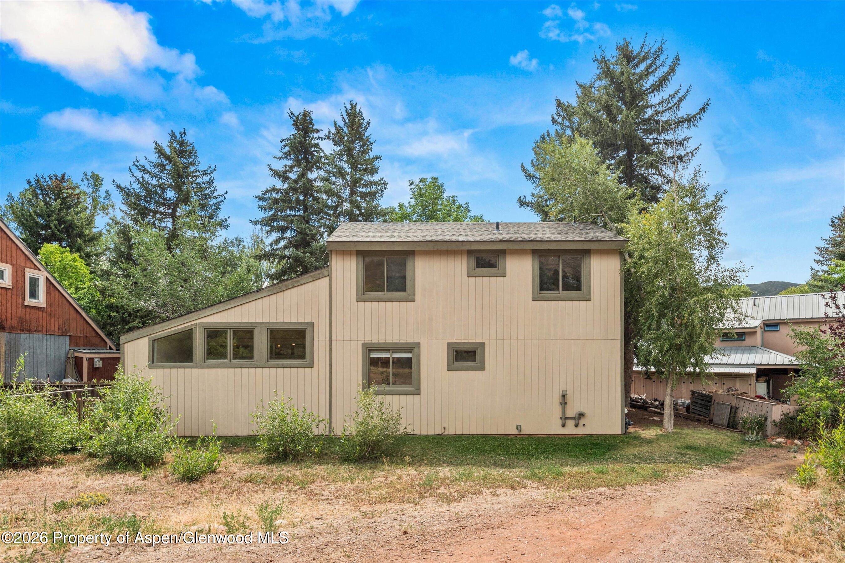 33 Mountain Court Property Photo 34