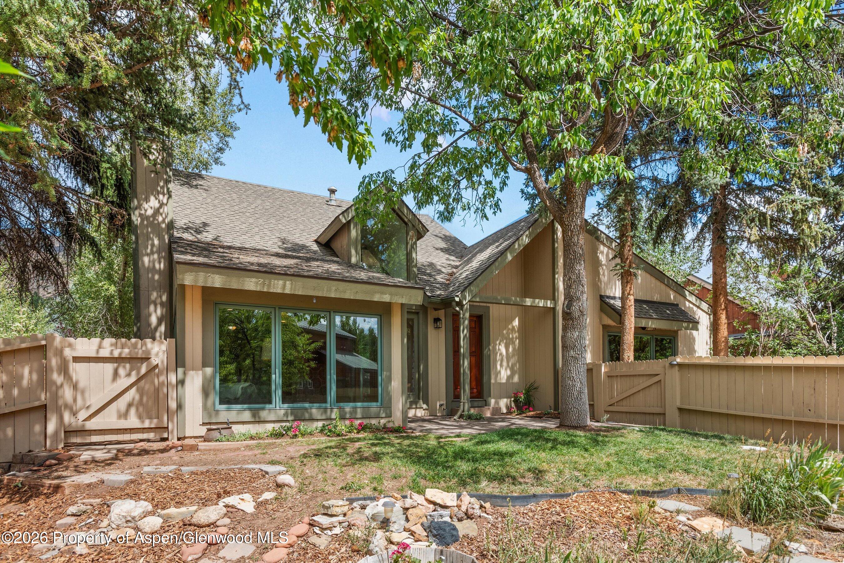 33 Mountain Court Property Photo 42