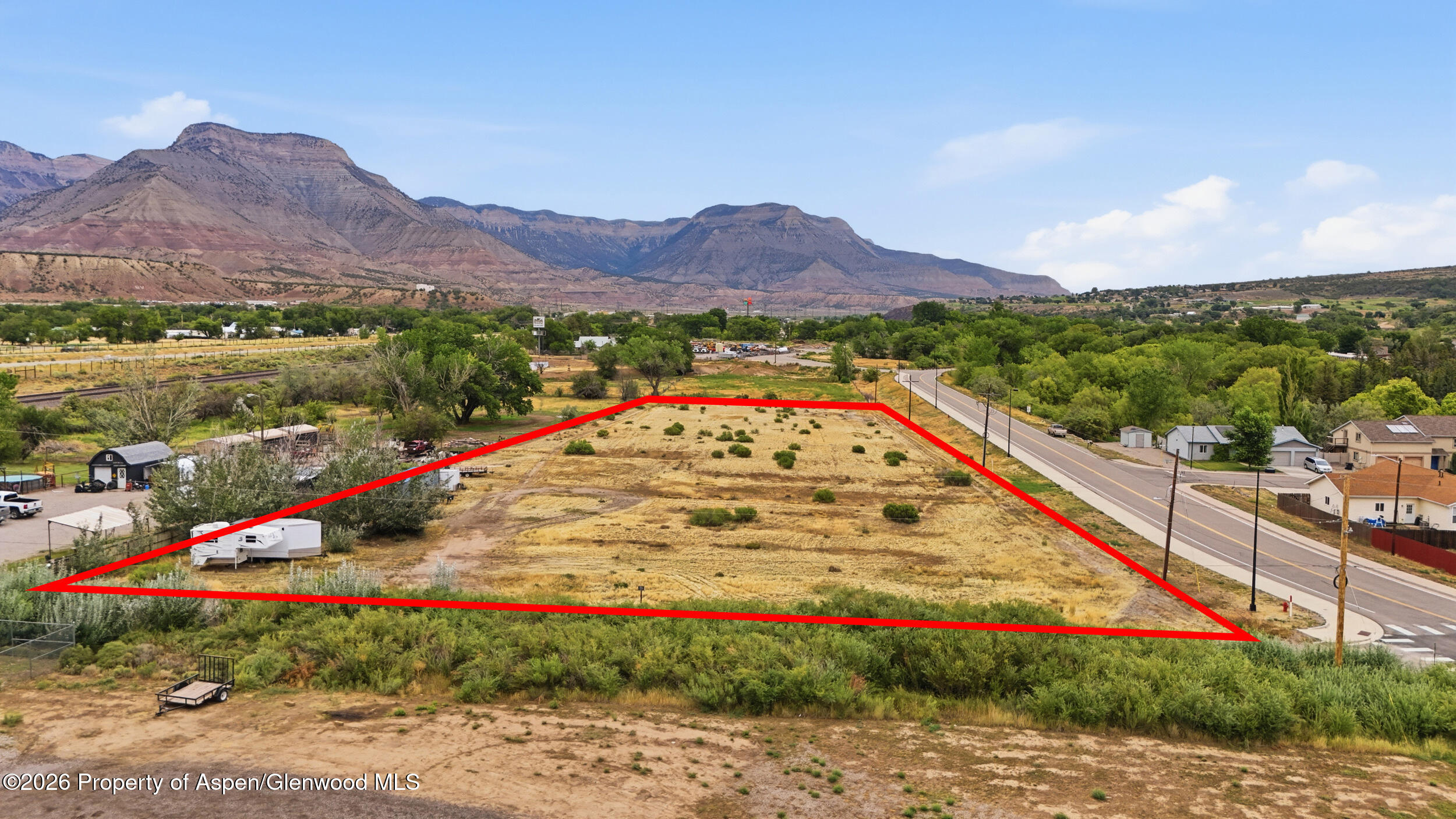 700 Cardinal Way Property Photo 1