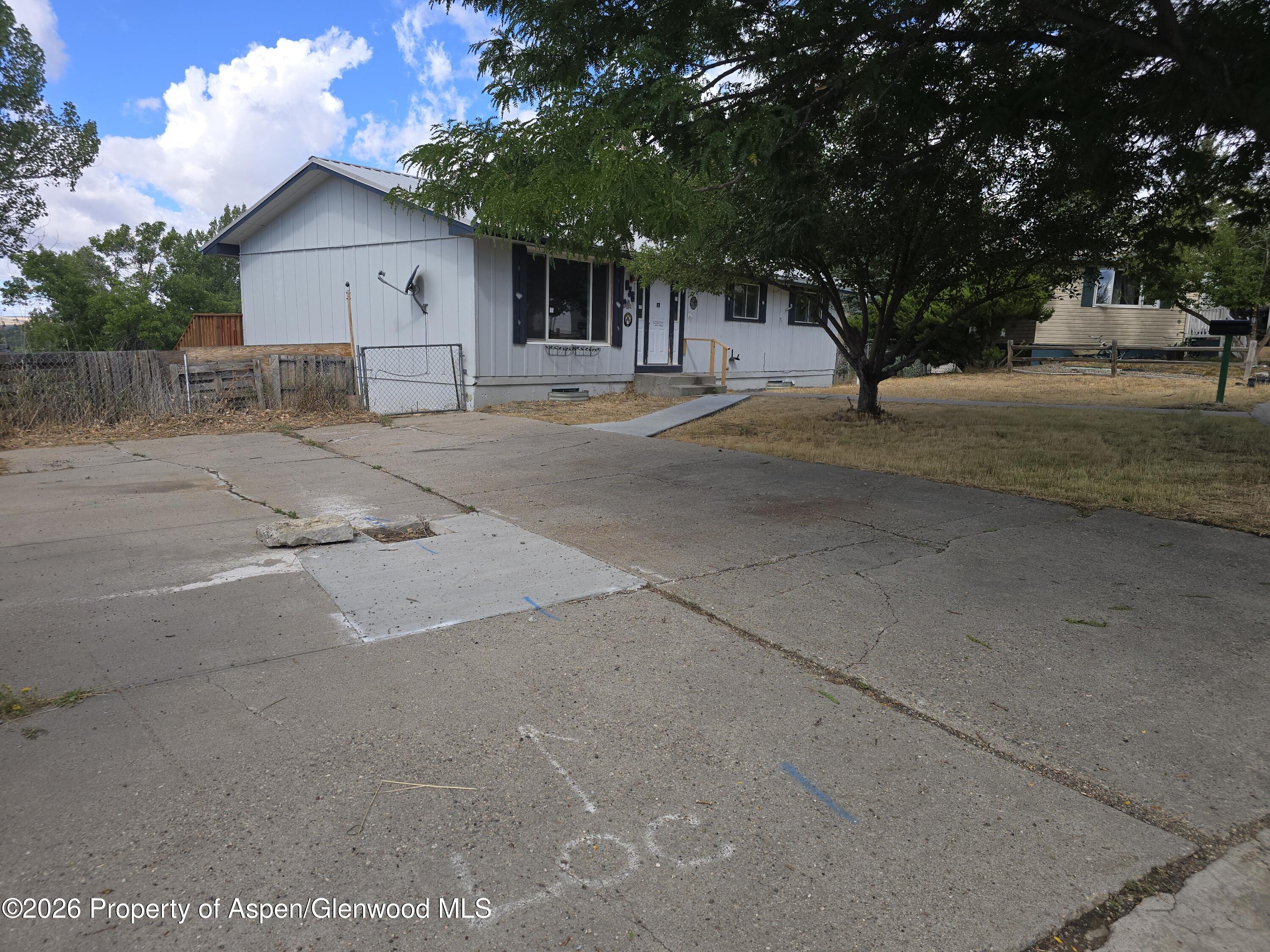 936 Colby Circle Property Photo 5