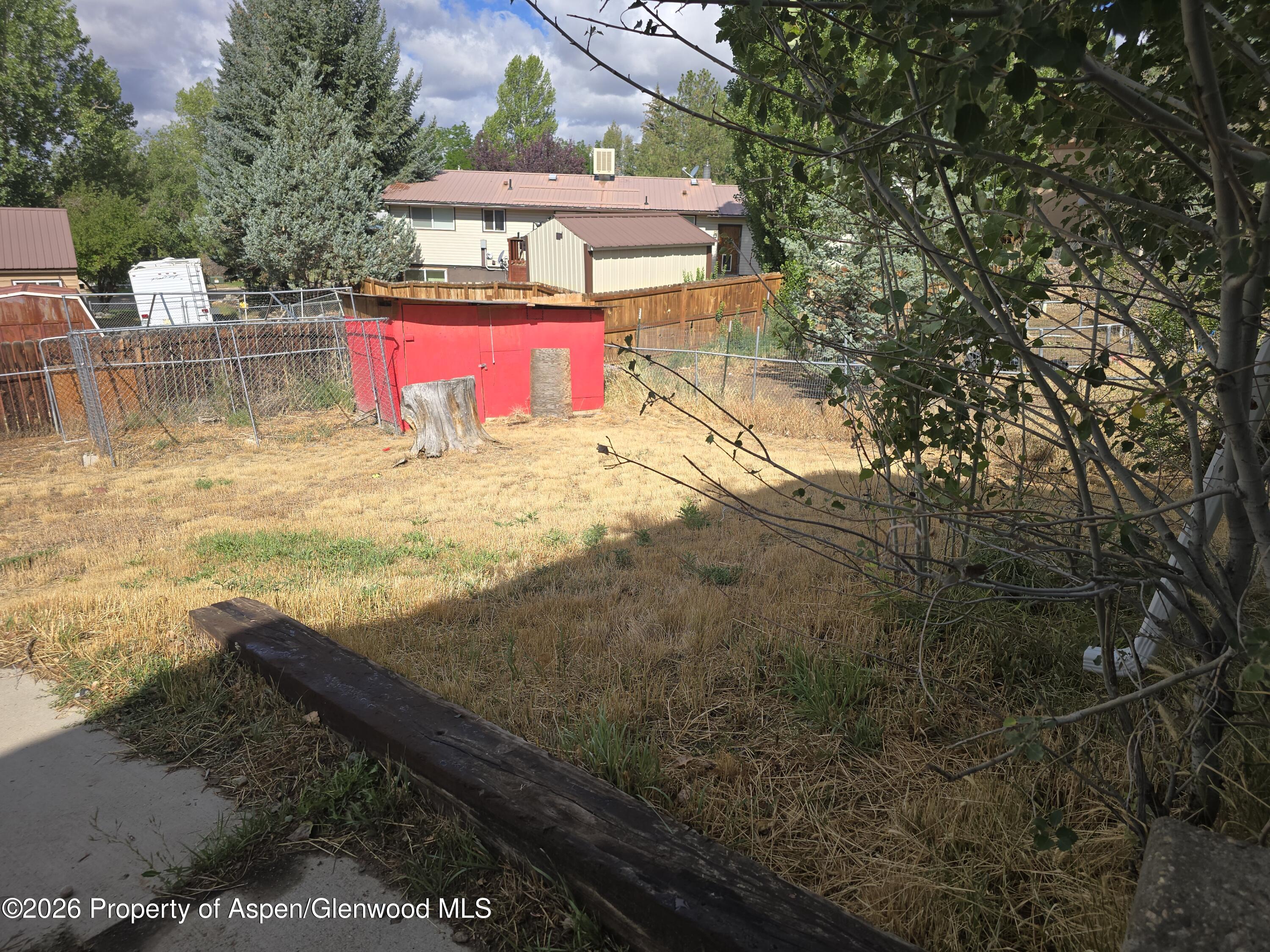 936 Colby Circle Property Photo 33