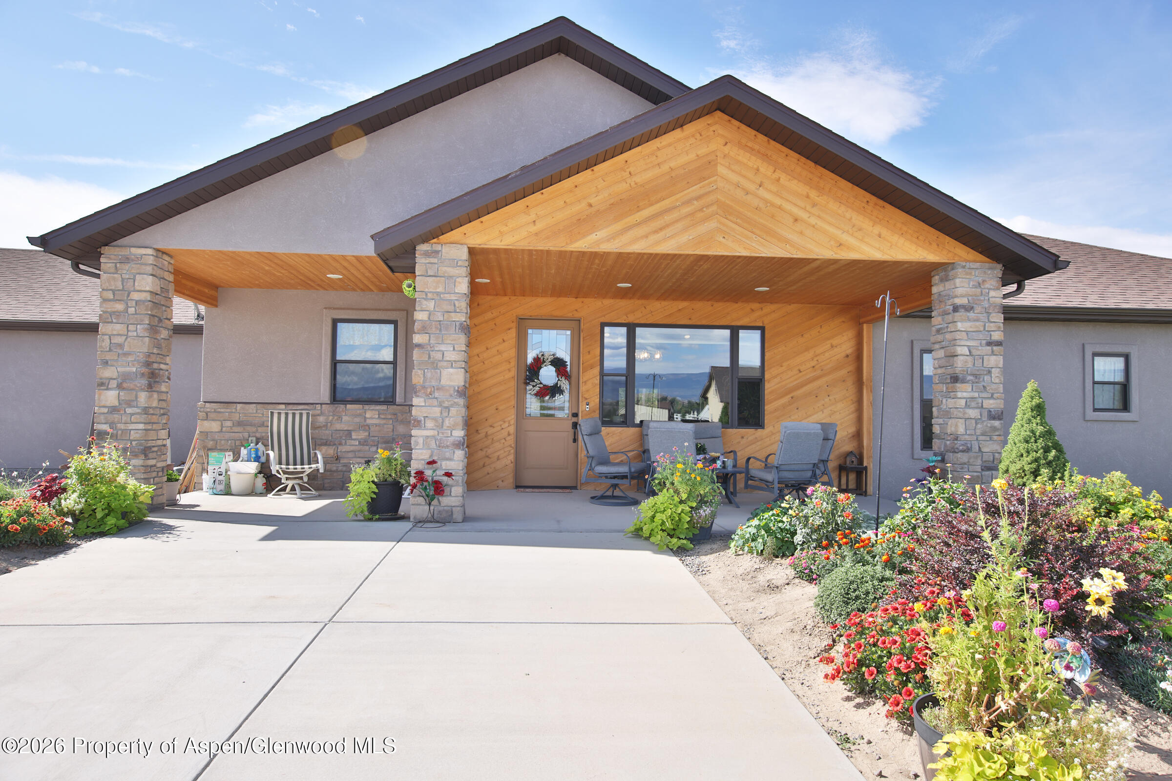 20586 Pearl Court Property Photo 5