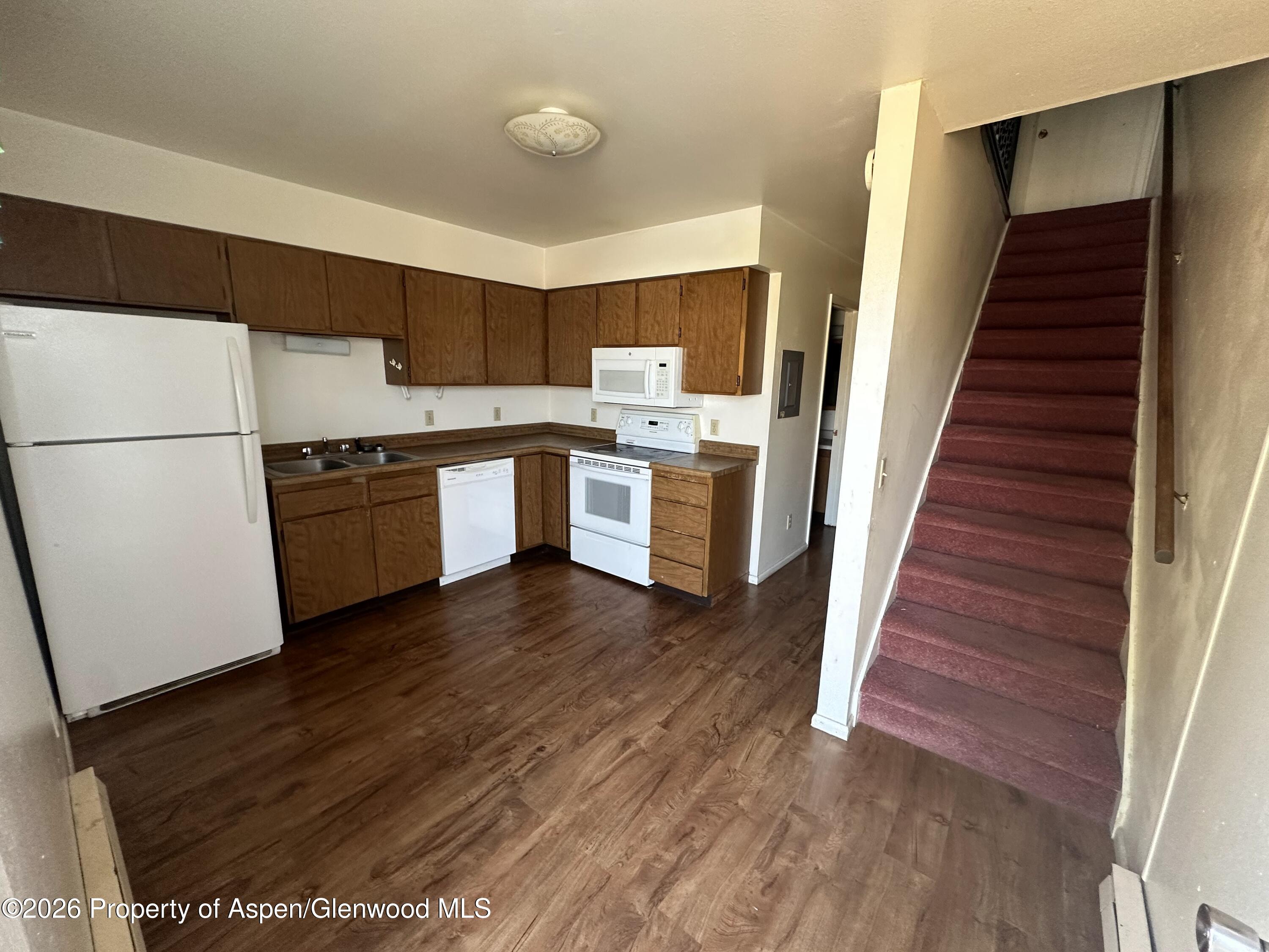 580 1st Avenue 7 Property Photo 3