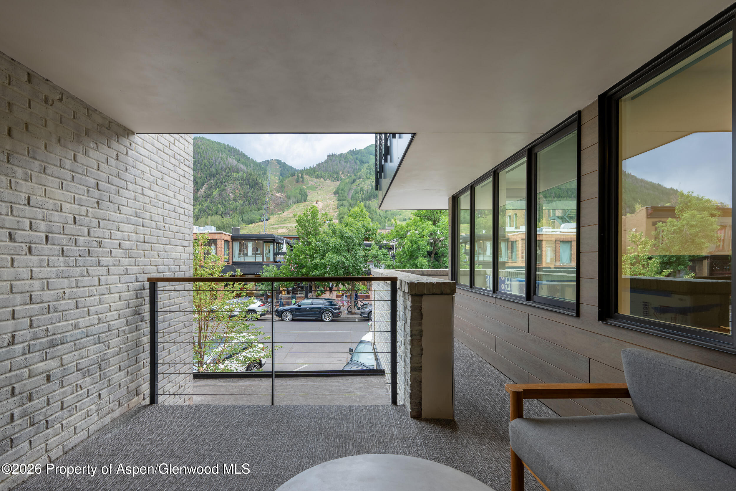 520 E Cooper Avenue C7 Property Photo 1