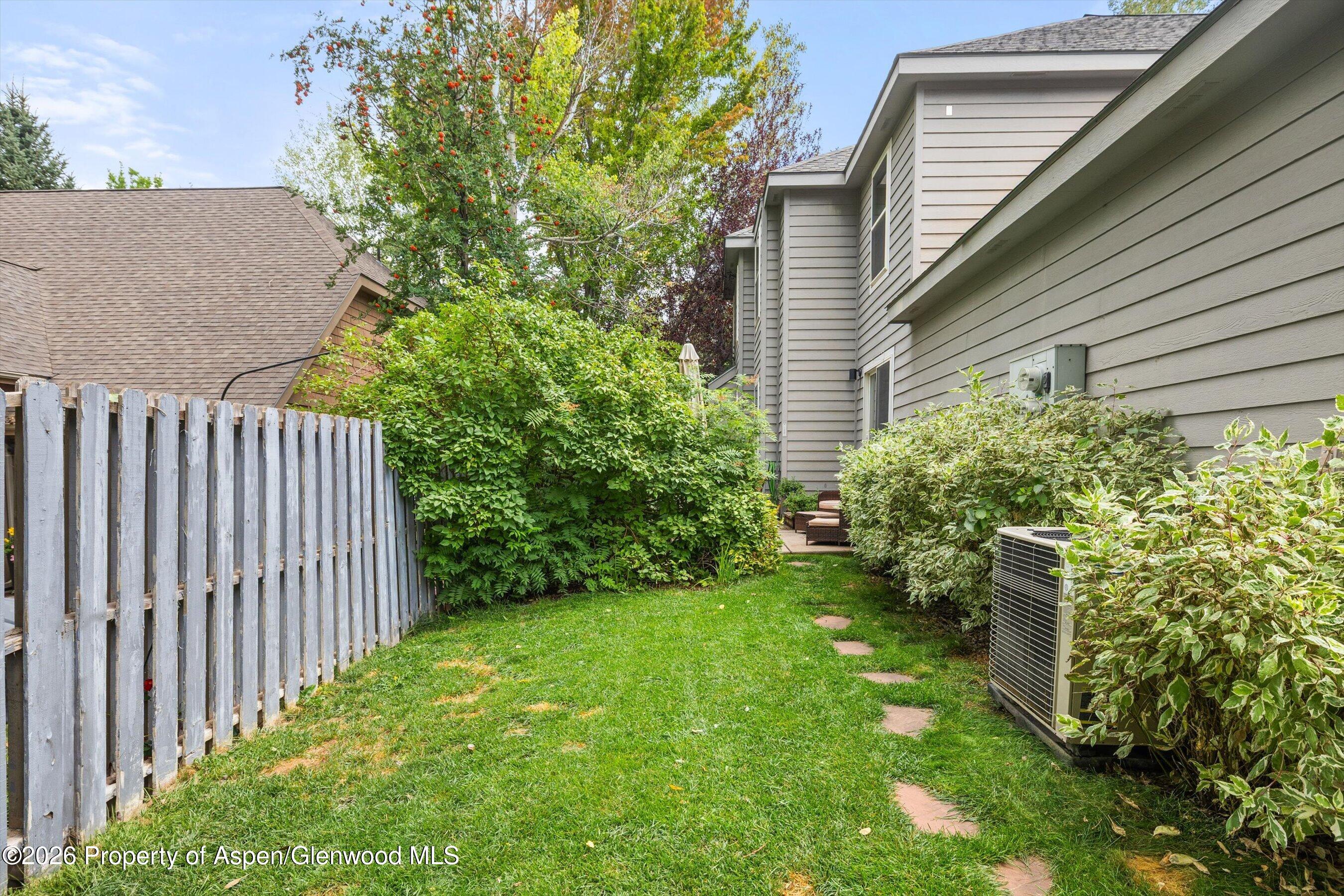 382 Branding Way Property Photo 19