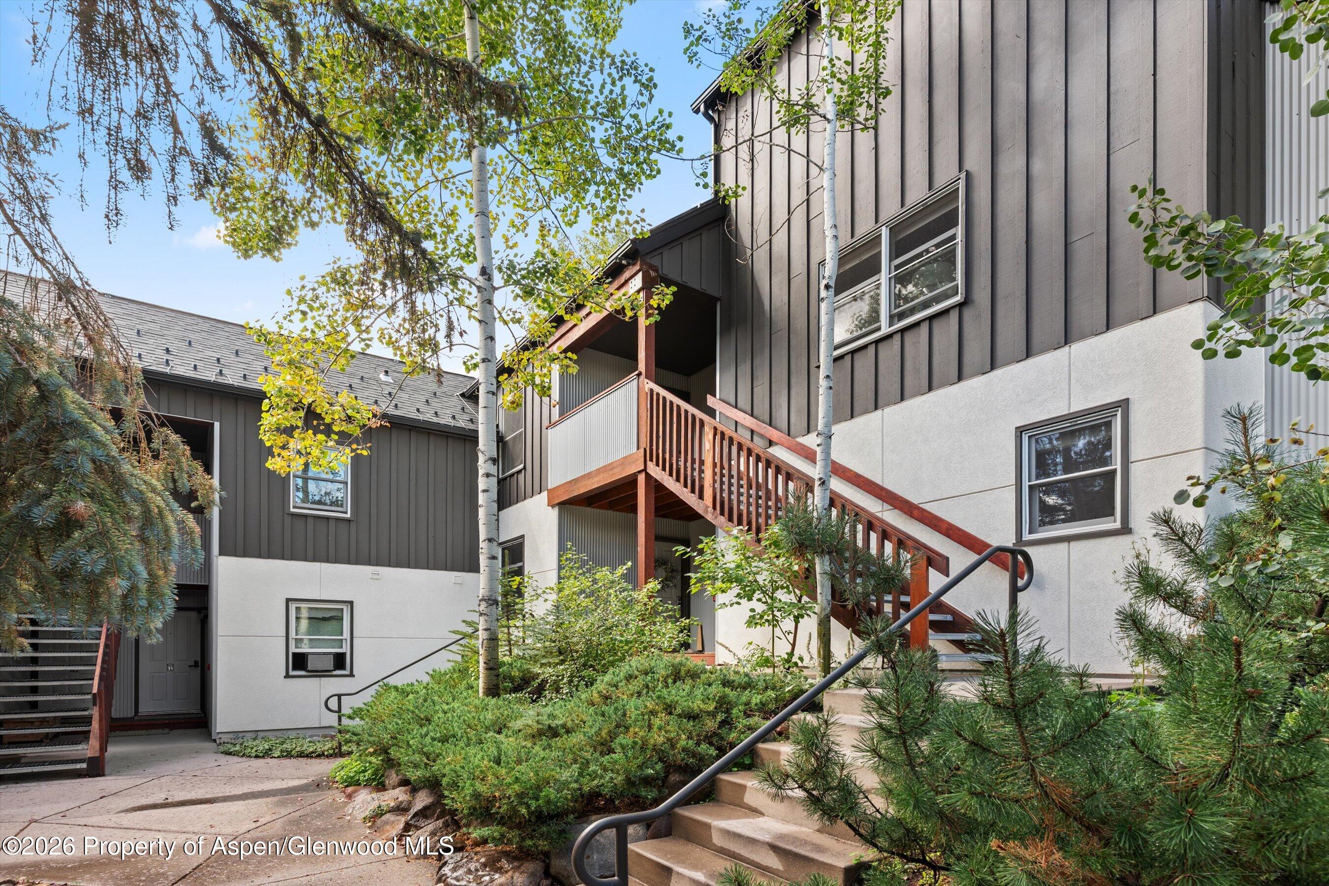 414 Pacific Avenue G Property Photo 1