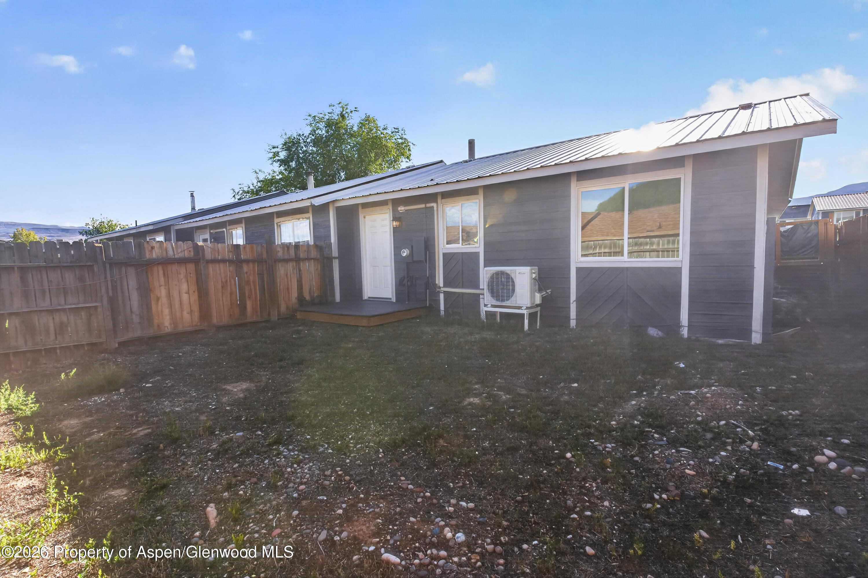 2432 West Avenue Property Photo 2