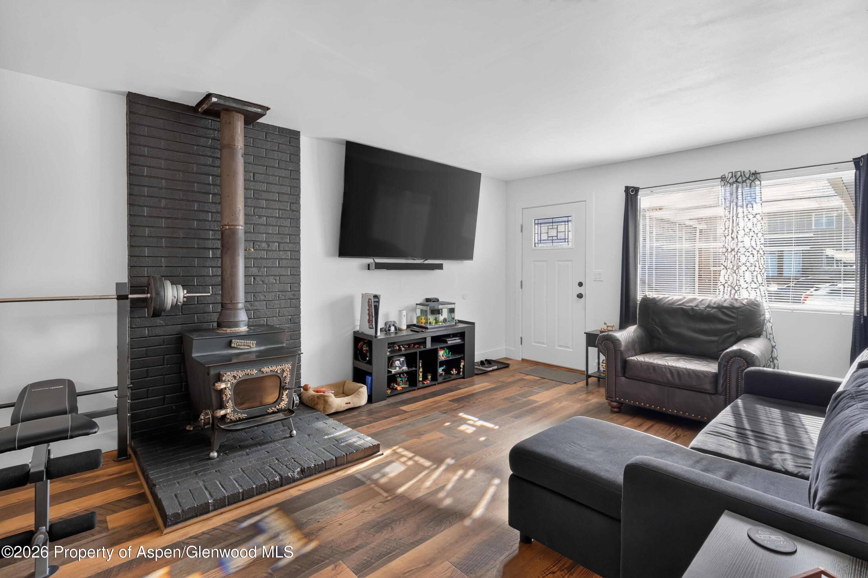 2432 West Avenue Property Photo 5